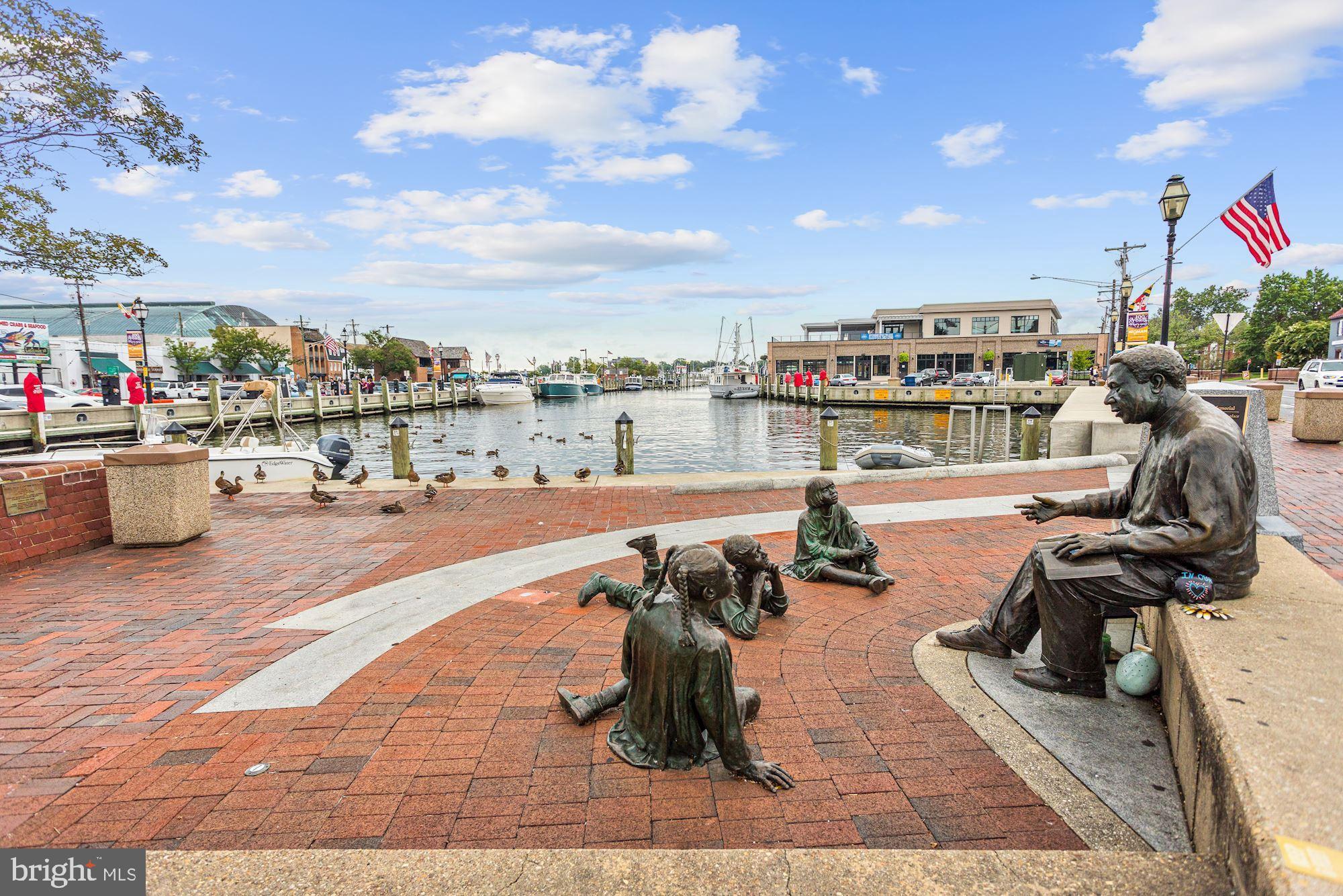 LONG POINT ON THE SEVERN - Residential