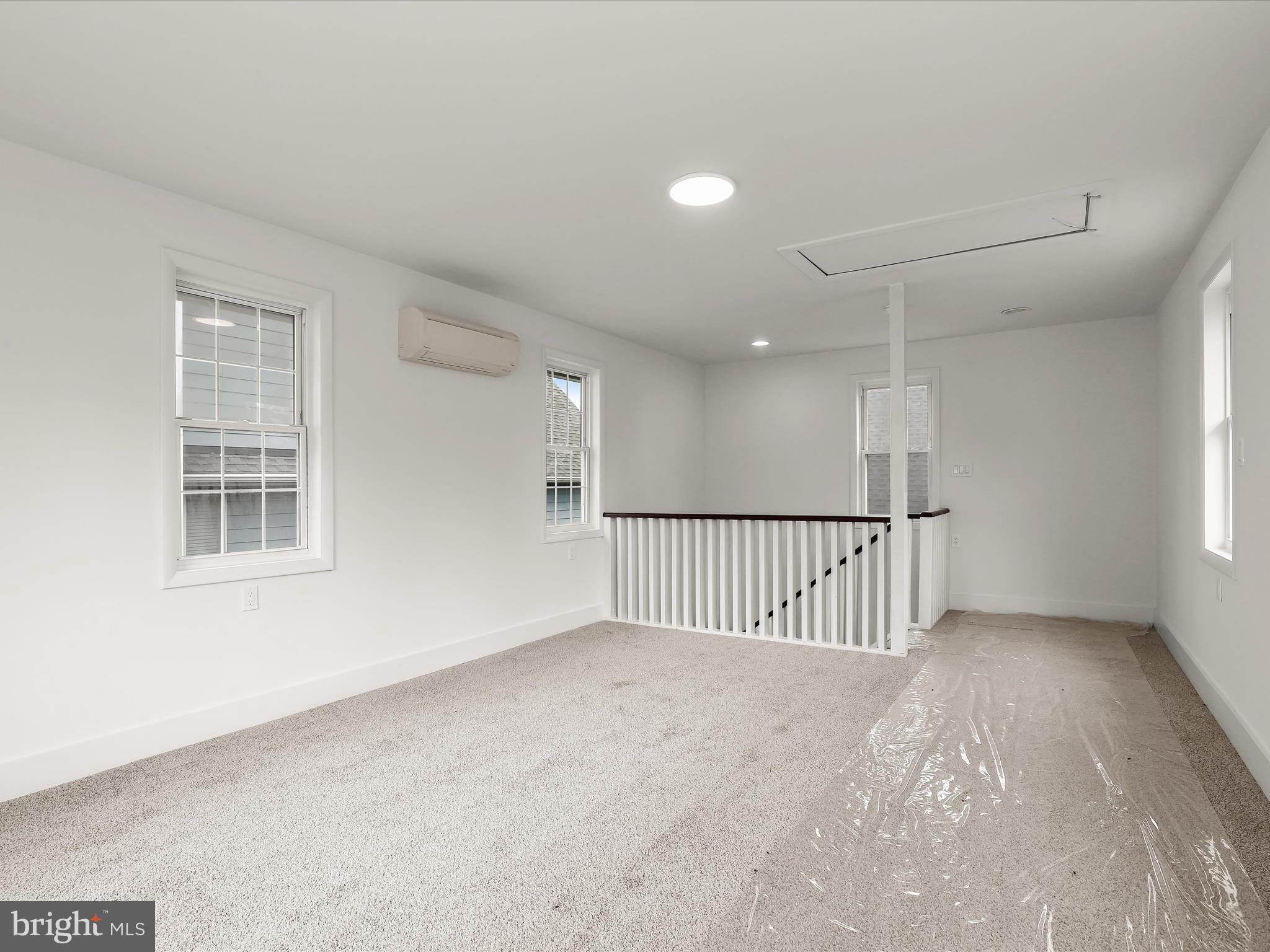 LONG POINT ON THE SEVERN - Residential