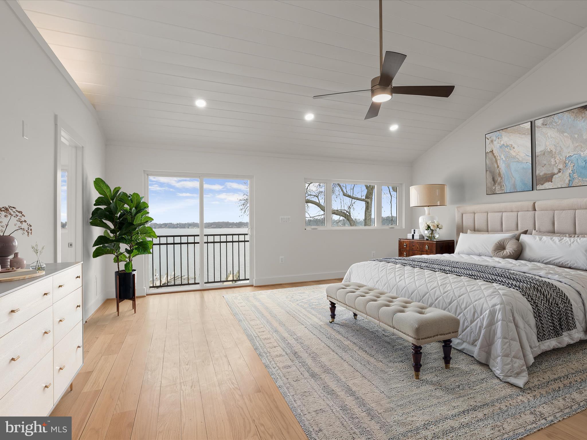 LONG POINT ON THE SEVERN - Residential