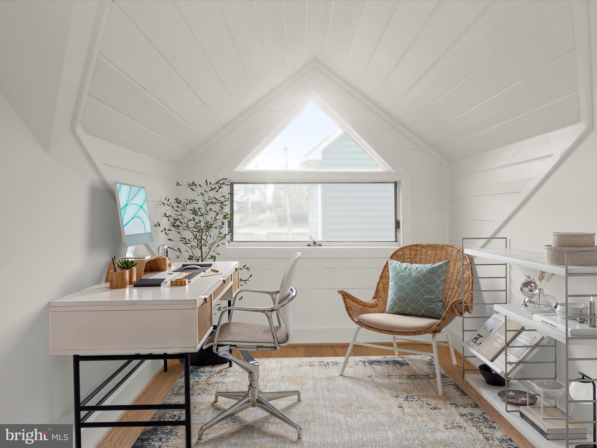 LONG POINT ON THE SEVERN - Residential