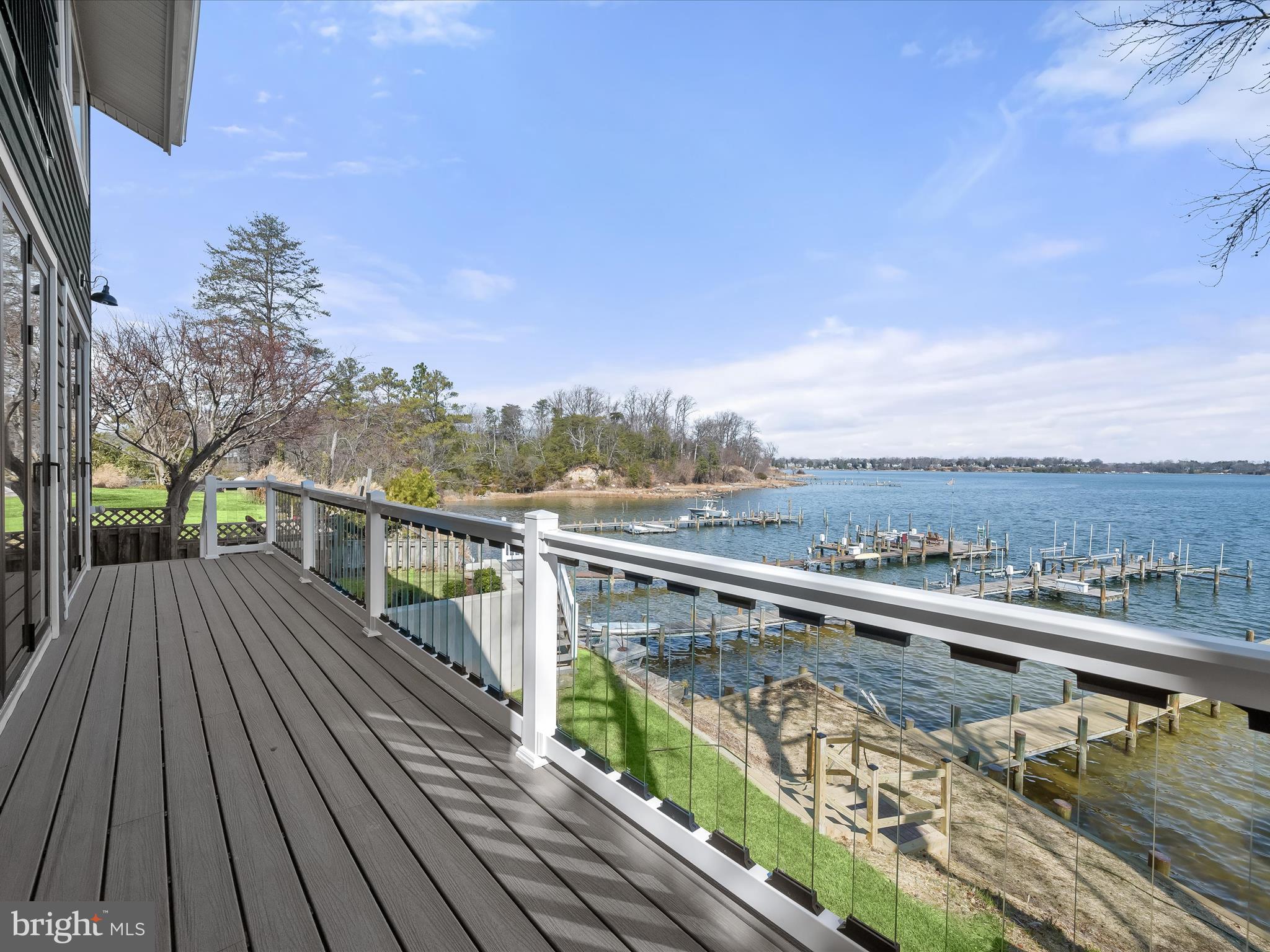 LONG POINT ON THE SEVERN - Residential