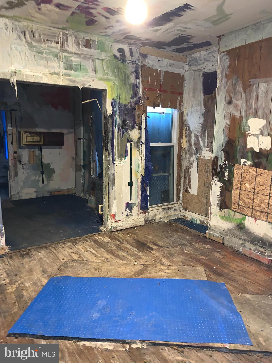 EASTERWOOD - Residential