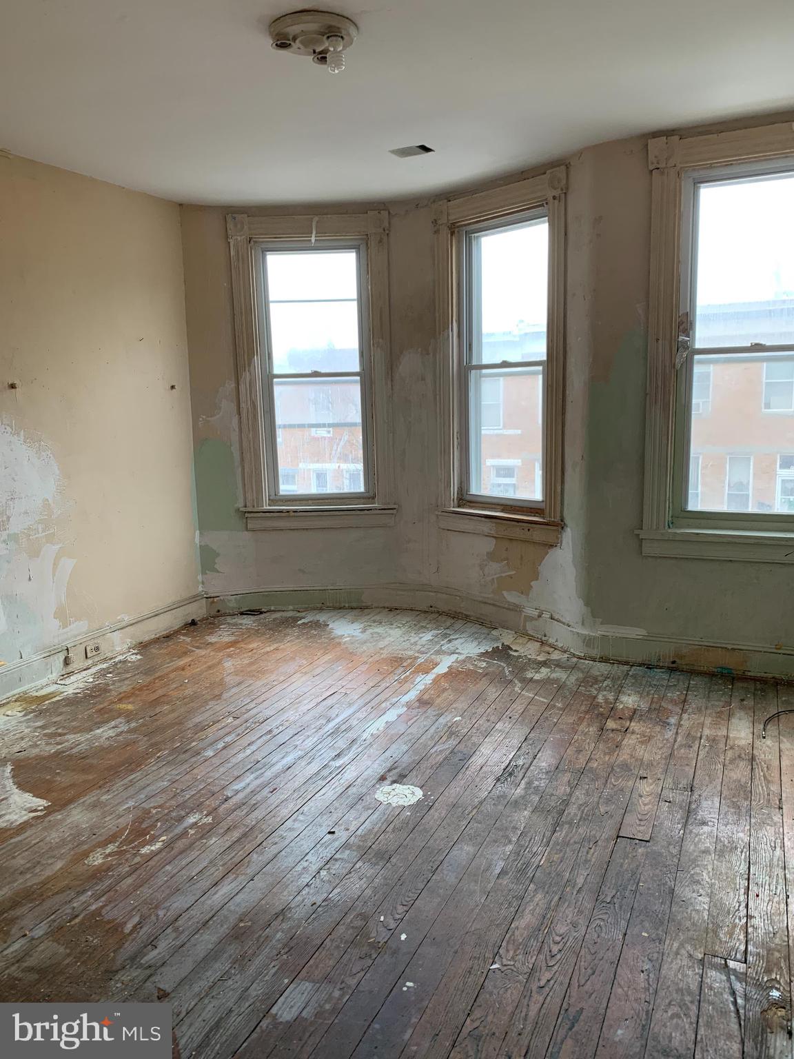 EASTERWOOD - Residential