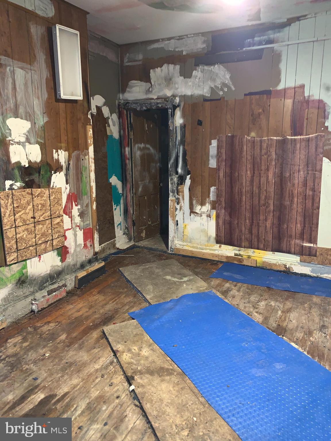 EASTERWOOD - Residential