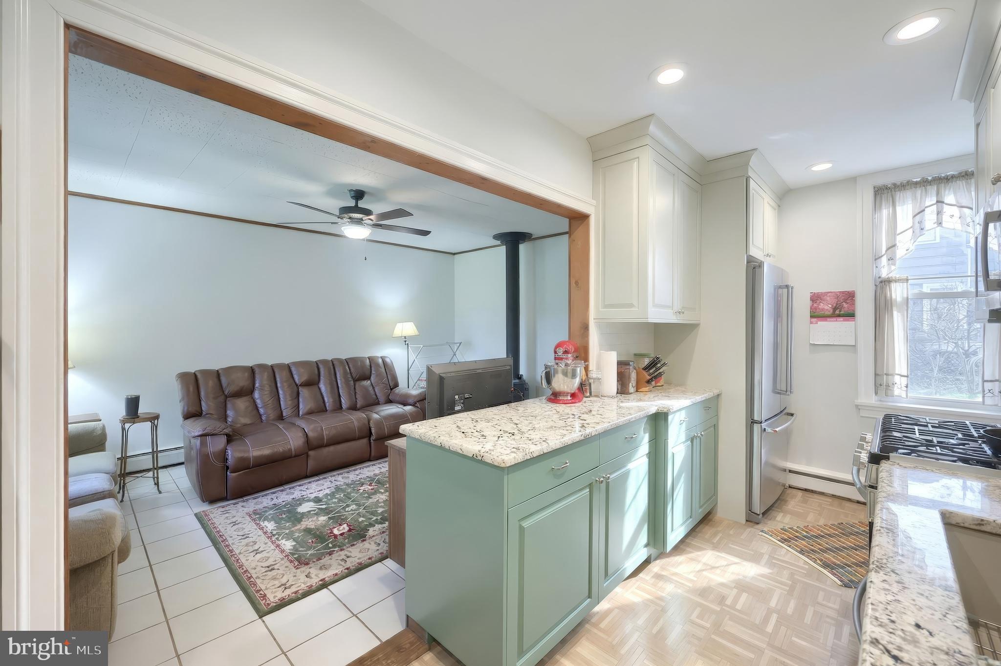 WINDSOR BORO - Residential