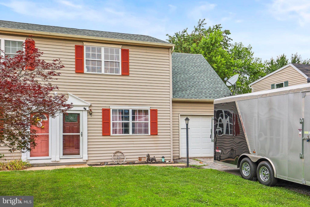 Photo of 3173 Falcon Lane #82B, DOVER, PA 17315 (MLS # PAYK2107706)