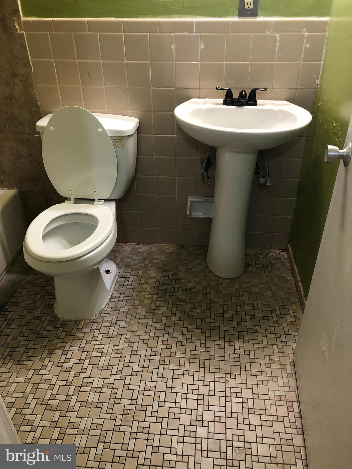 FRENCHMANS CREEK - Residential