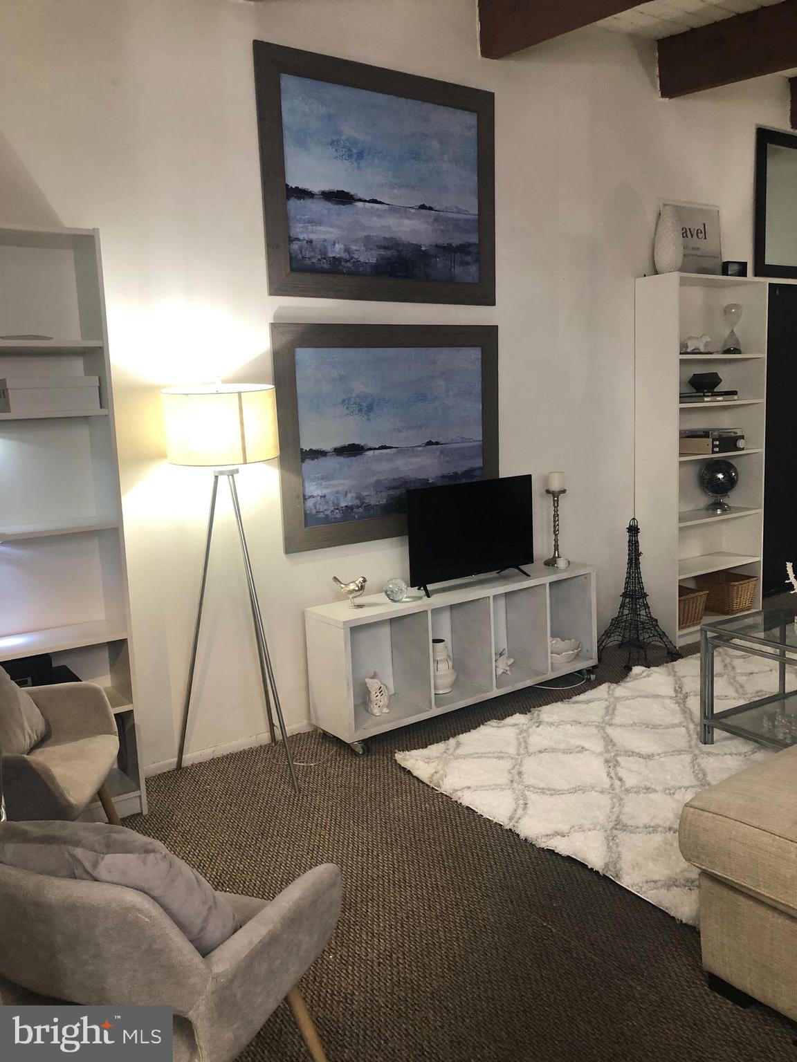 FRENCHMANS CREEK - Residential