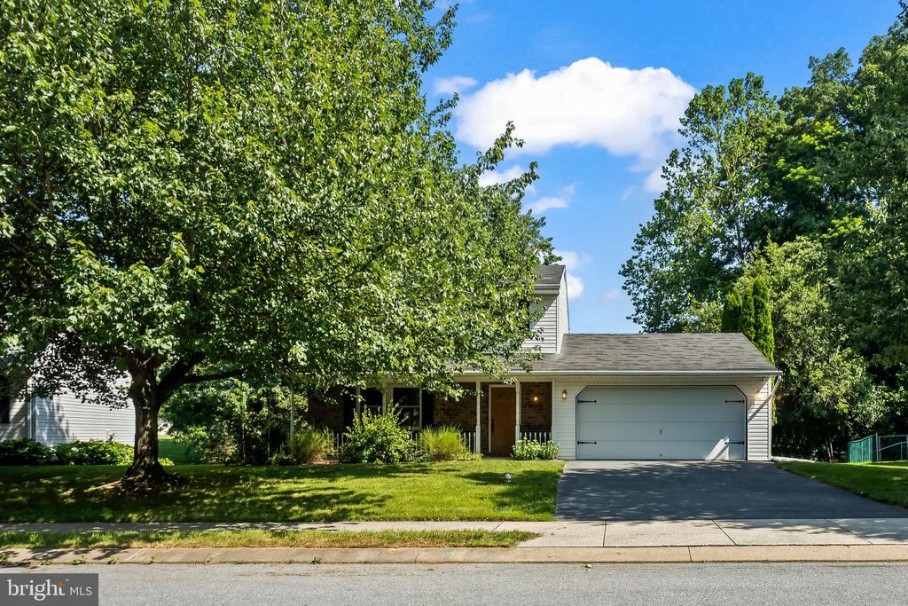 Photo of 4103 Jasmine Place, MOUNT JOY, PA 17552 (MLS # PALA2072614)