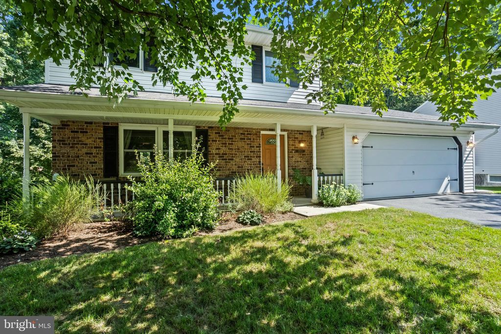 Photo of 4103 Jasmine Place, MOUNT JOY, PA 17552 (MLS # PALA2072614)