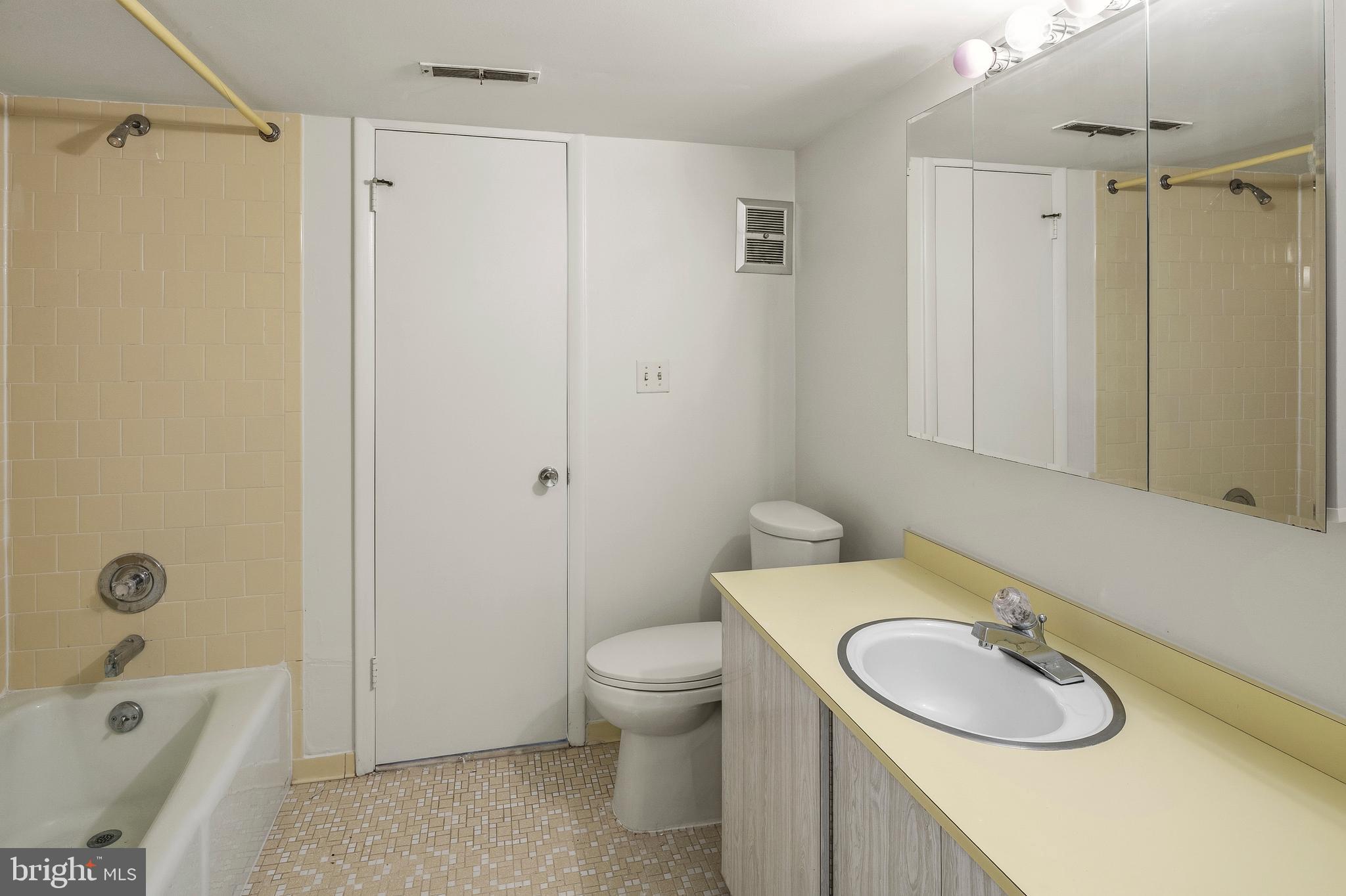 SWANSFIELD - Residential