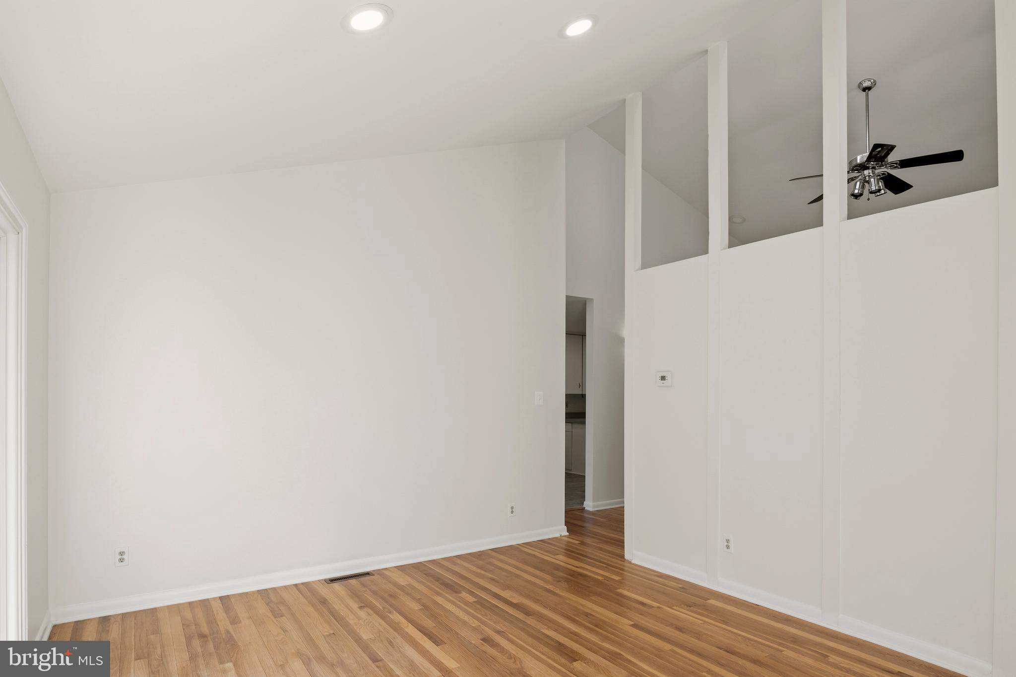 SWANSFIELD - Residential