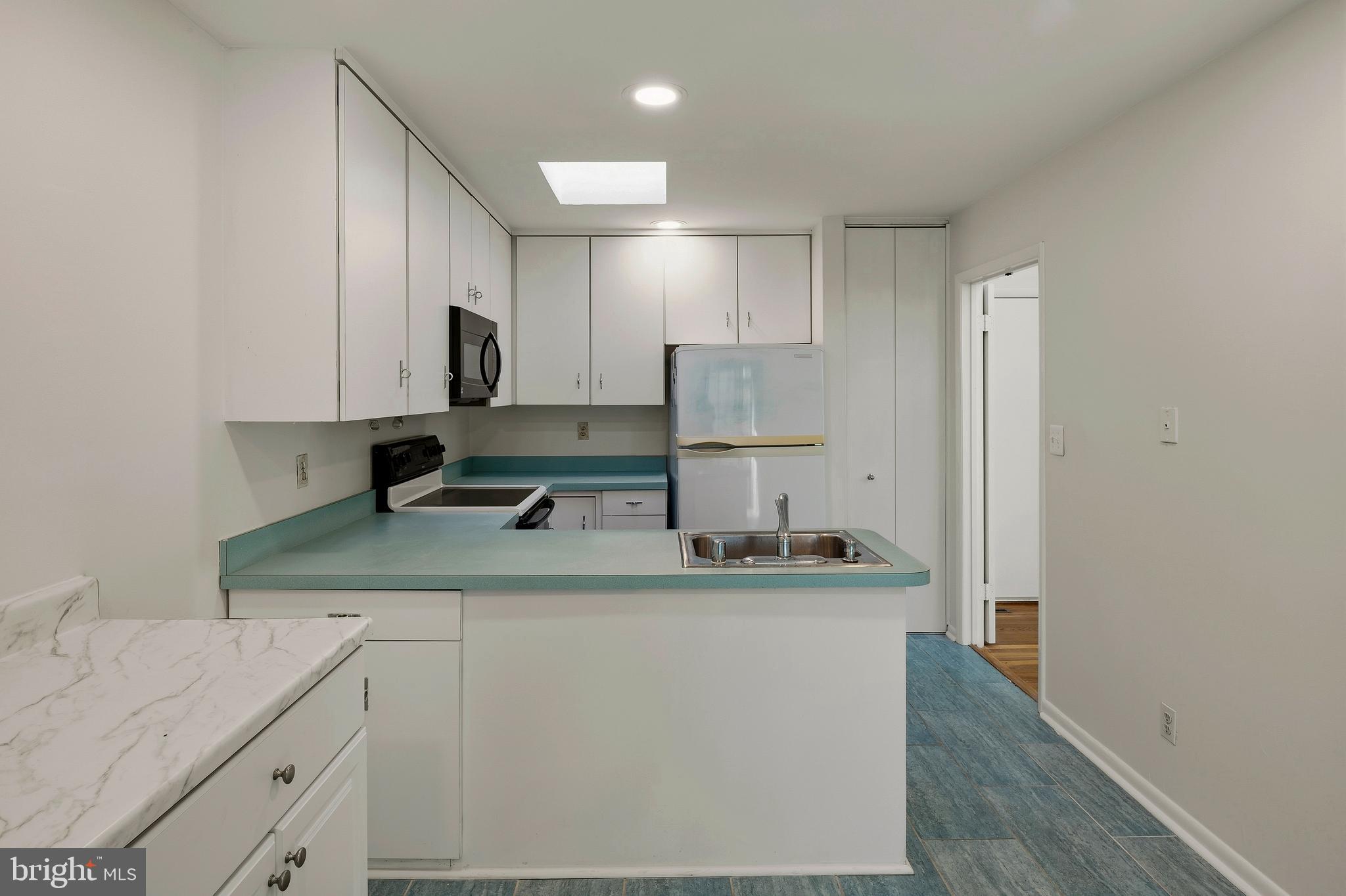 SWANSFIELD - Residential