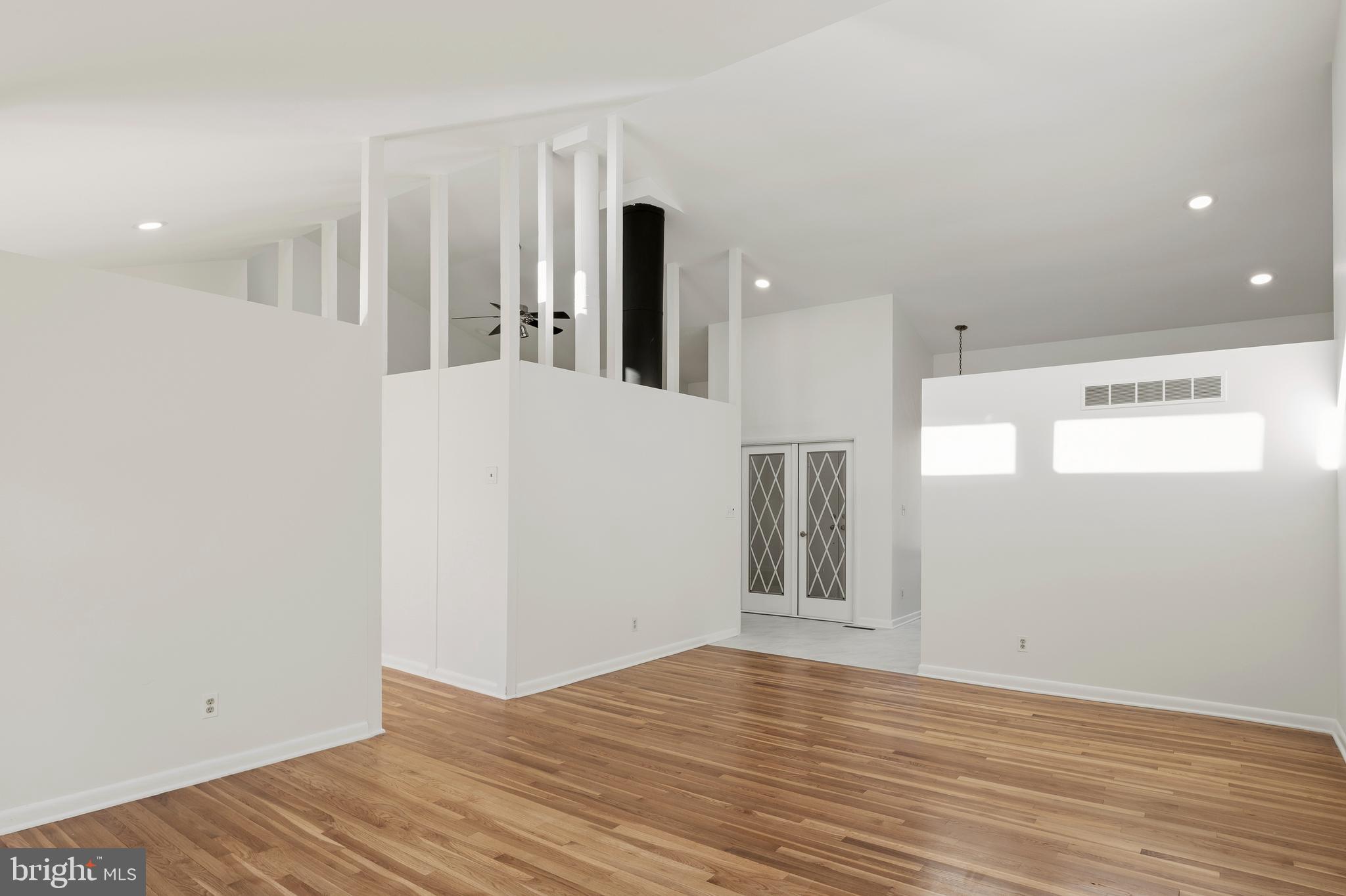 SWANSFIELD - Residential