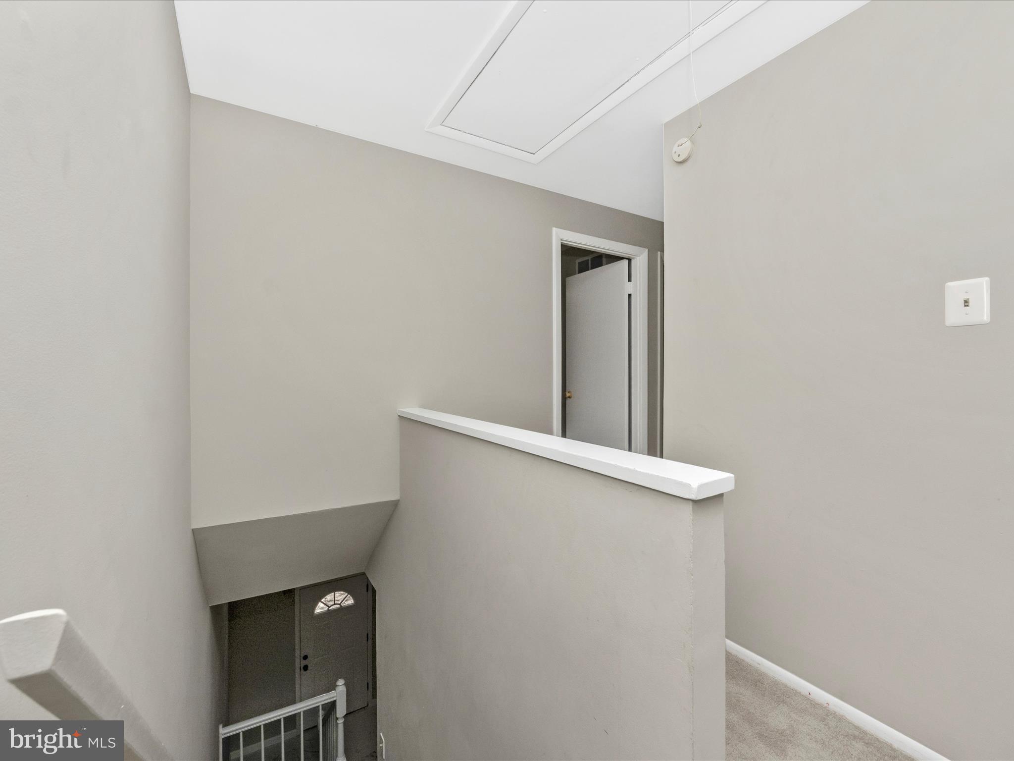 HICKORY HOLLOW - Residential