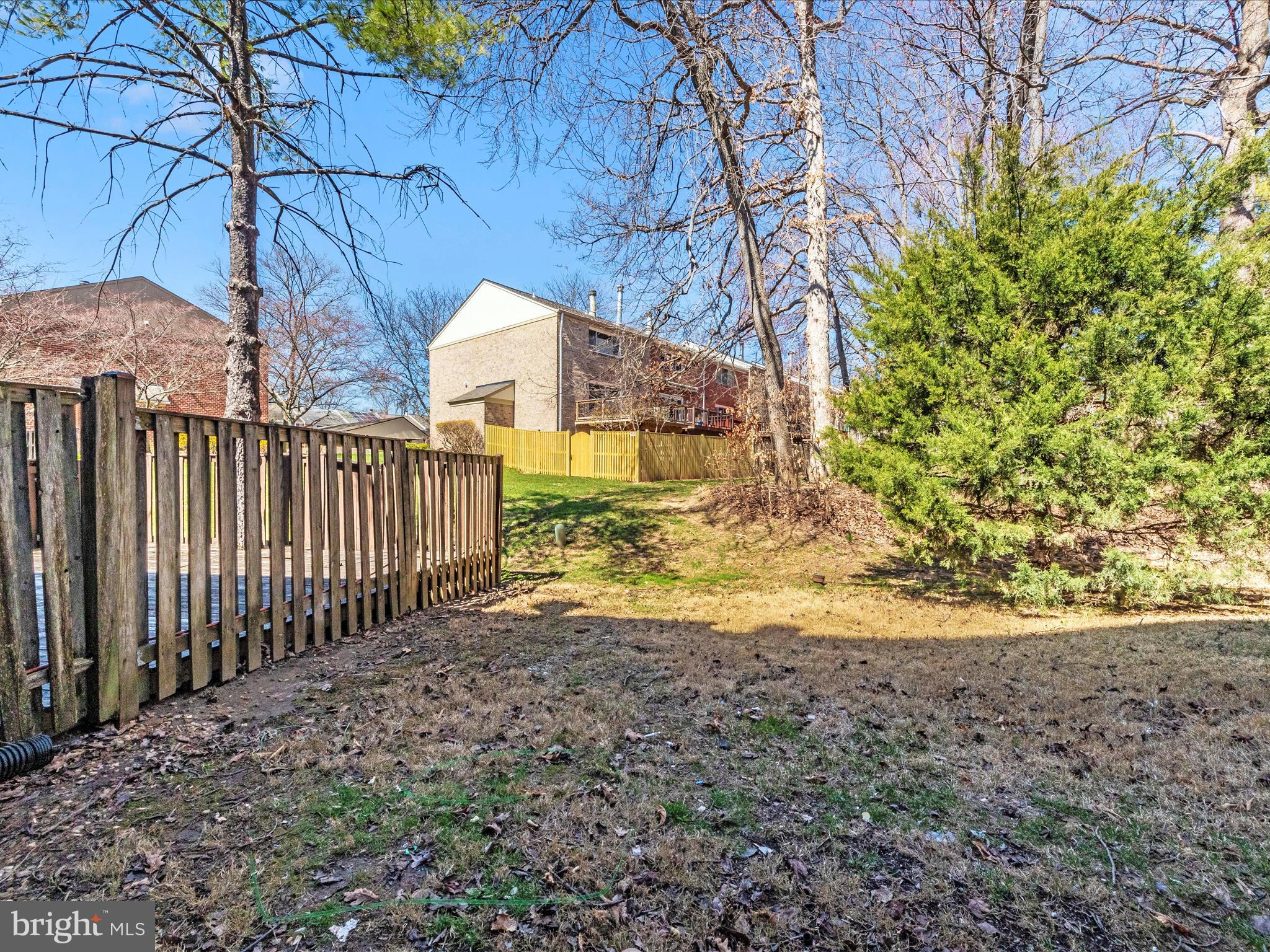 HICKORY HOLLOW - Residential