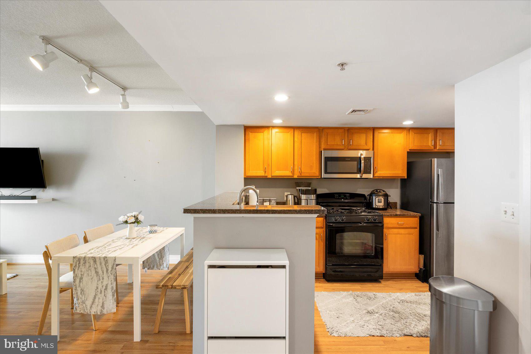 414 WATER STREET 2106