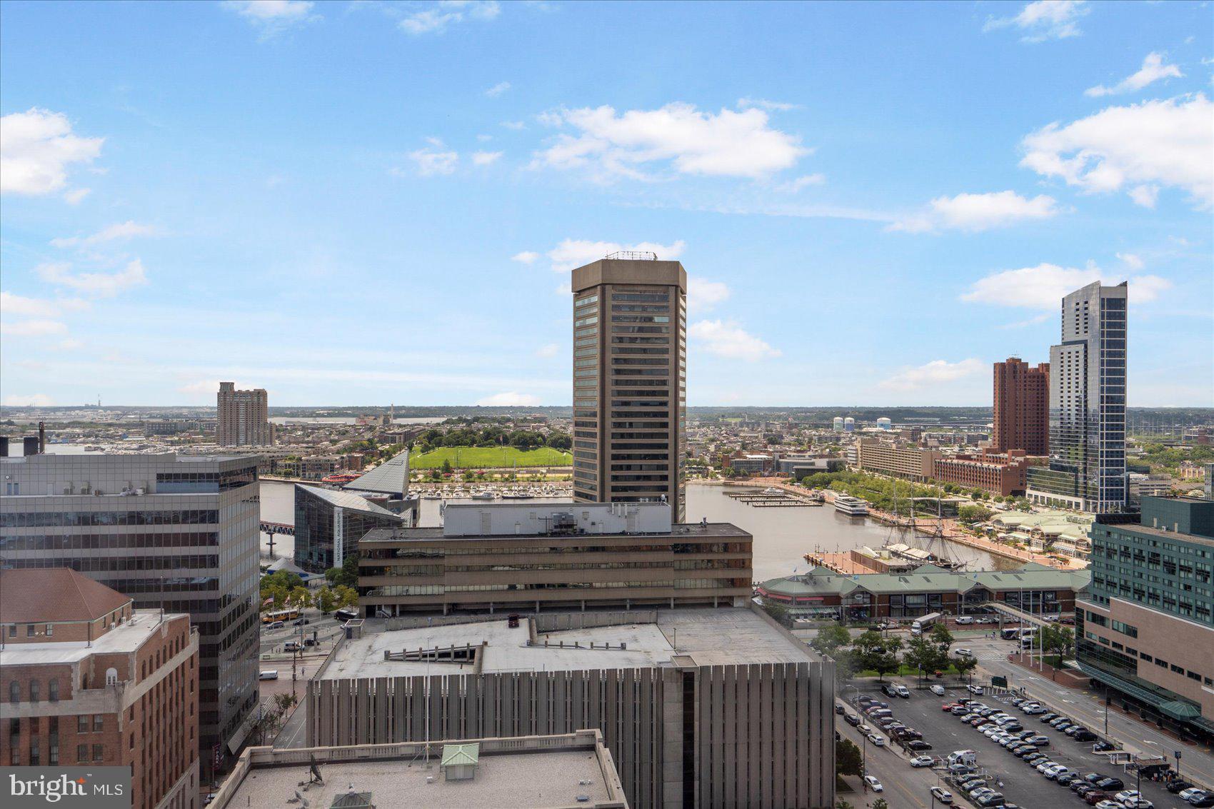 DOWNTOWN - Residential