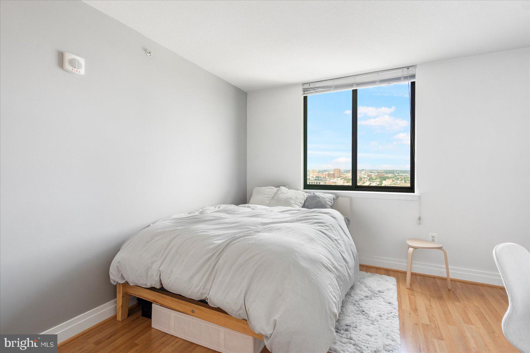 DOWNTOWN - Residential