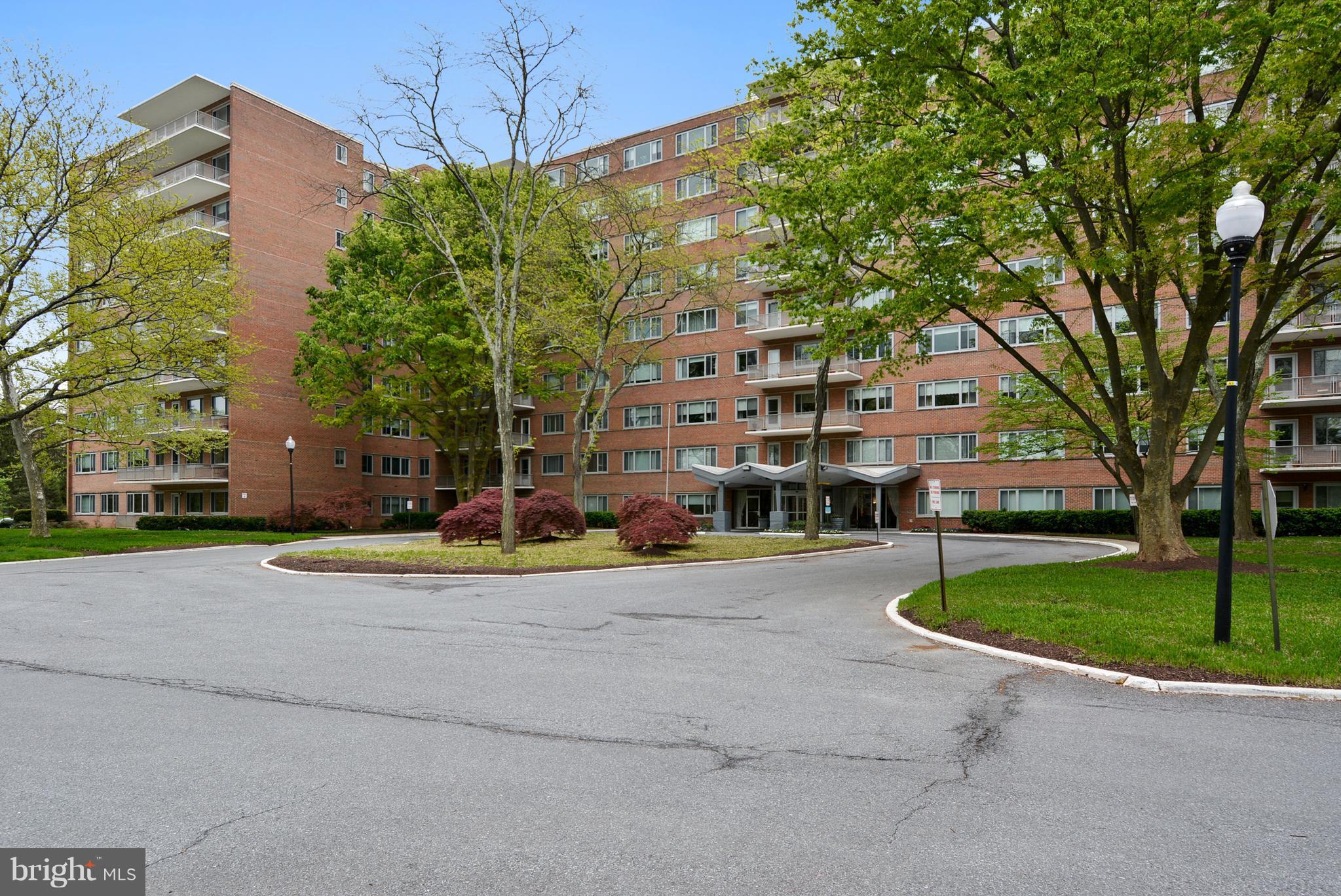 ELEVEN SLADE - Residential