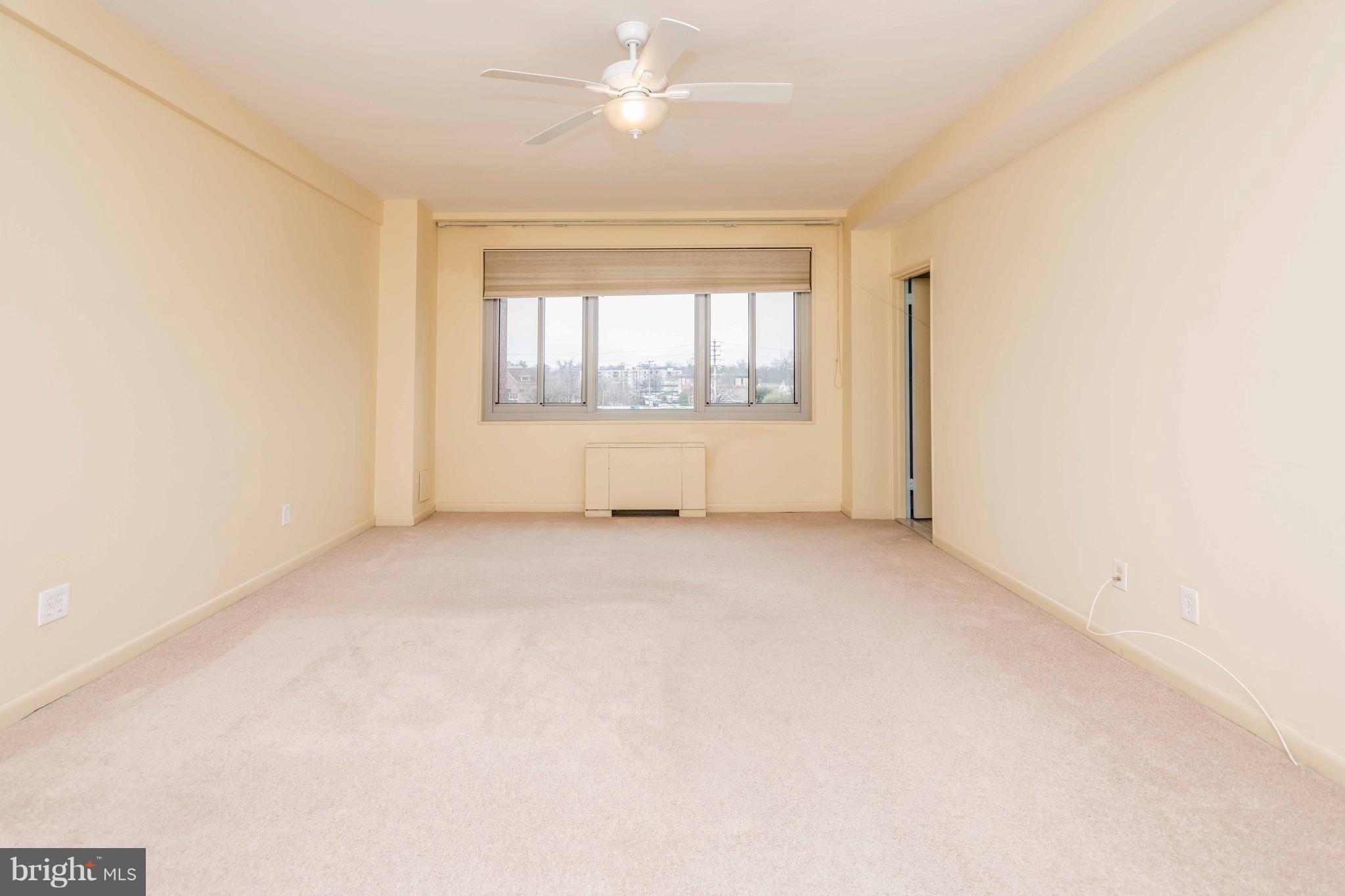 ELEVEN SLADE - Residential