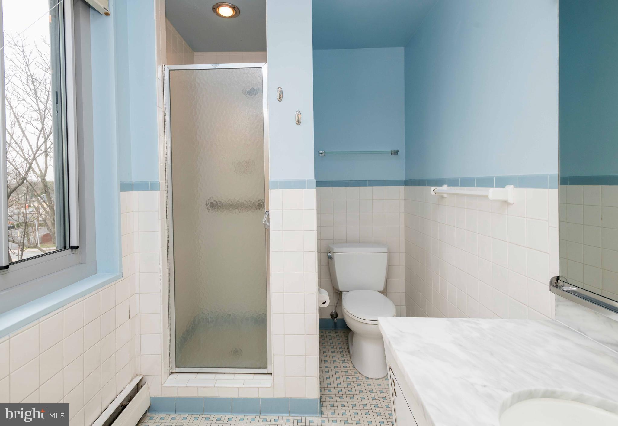 ELEVEN SLADE - Residential