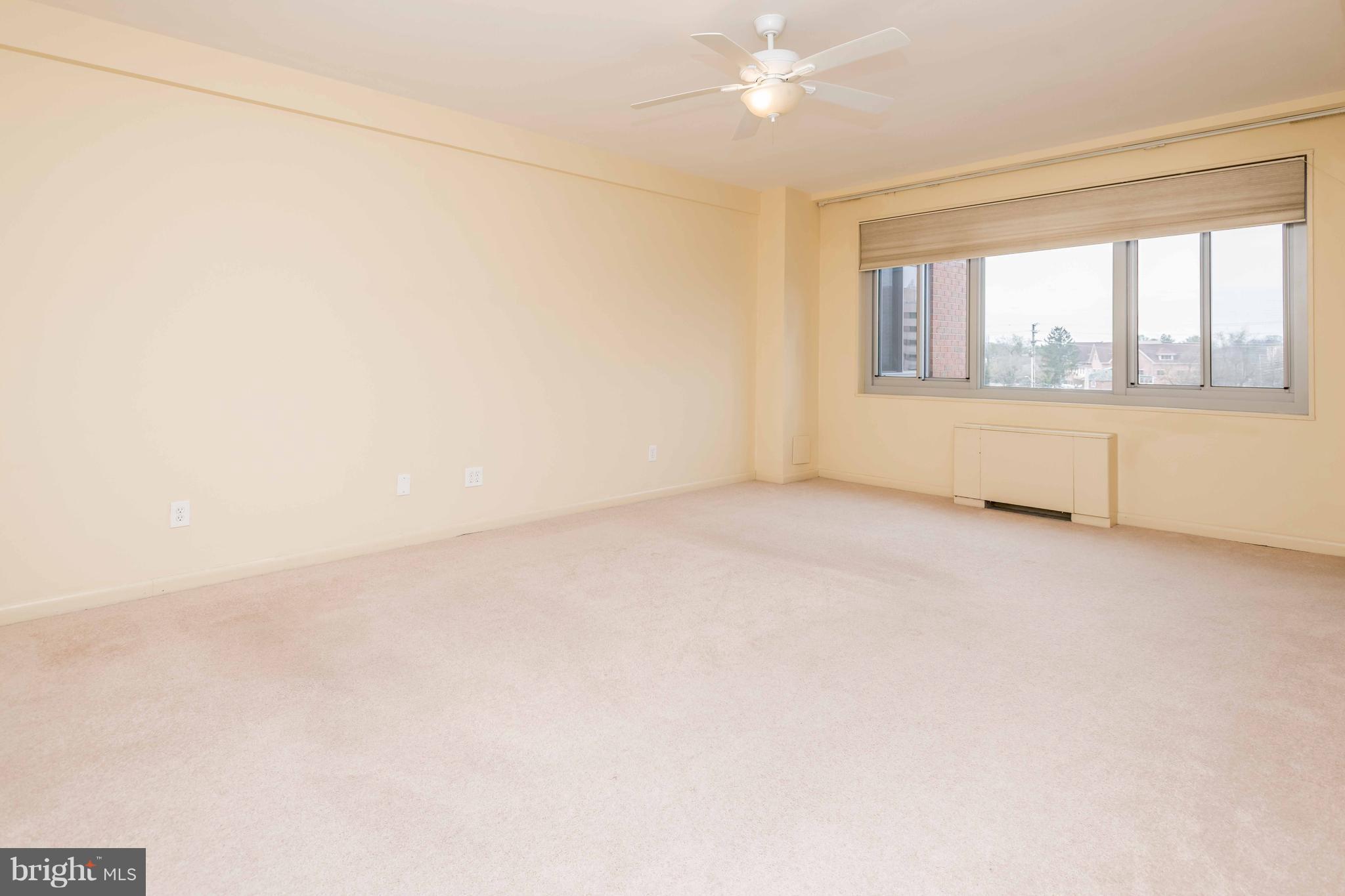 ELEVEN SLADE - Residential