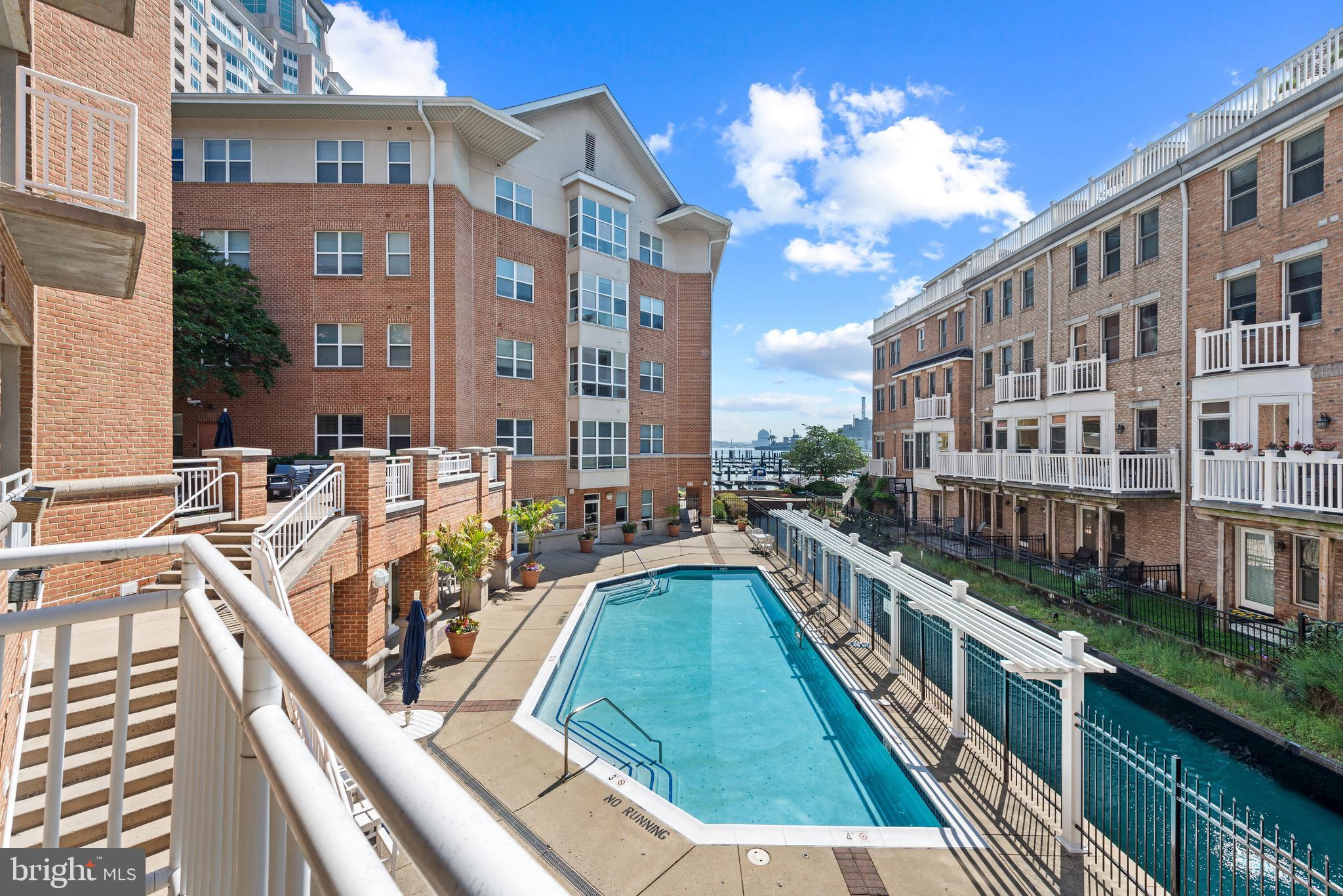 HARBORVIEW - Residential