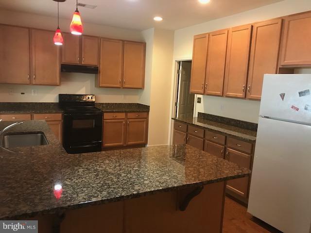 GUILFORD MEWS - Residential