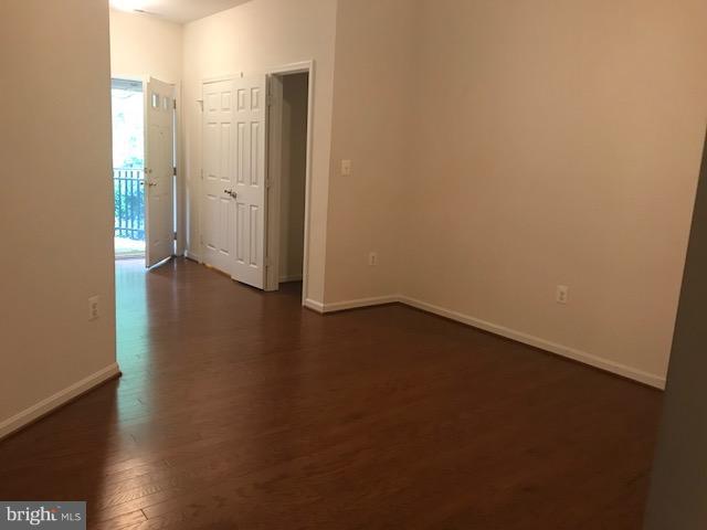 GUILFORD MEWS - Residential