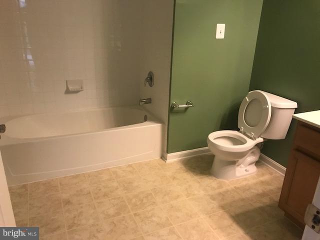 GUILFORD MEWS - Residential