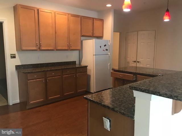 GUILFORD MEWS - Residential