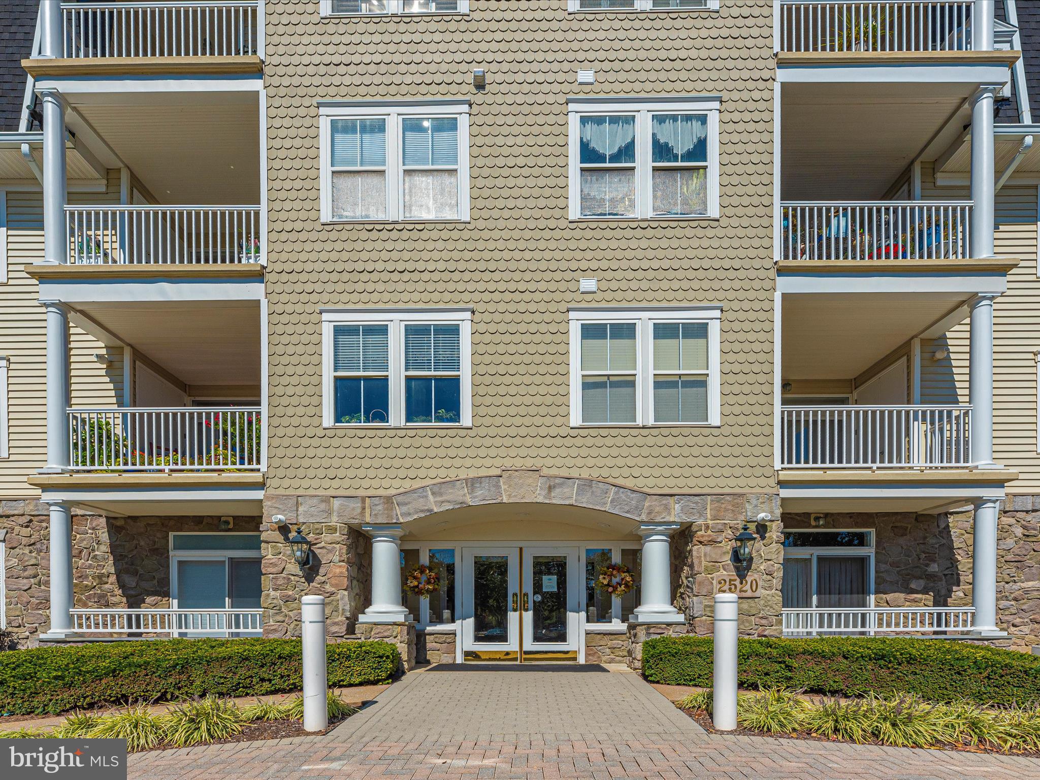 PARK PLACE CONDO AT WORMAN'S MILL - Residential