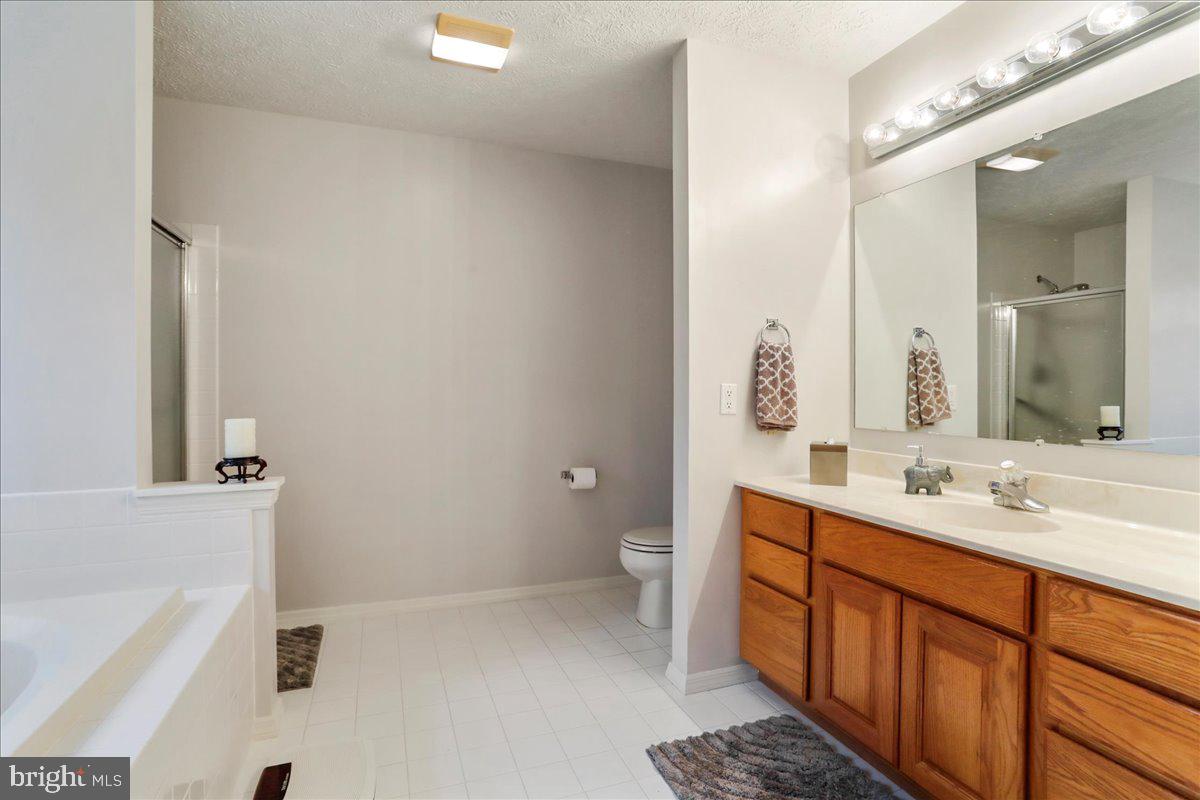 WINDOVER HILLS - Residential