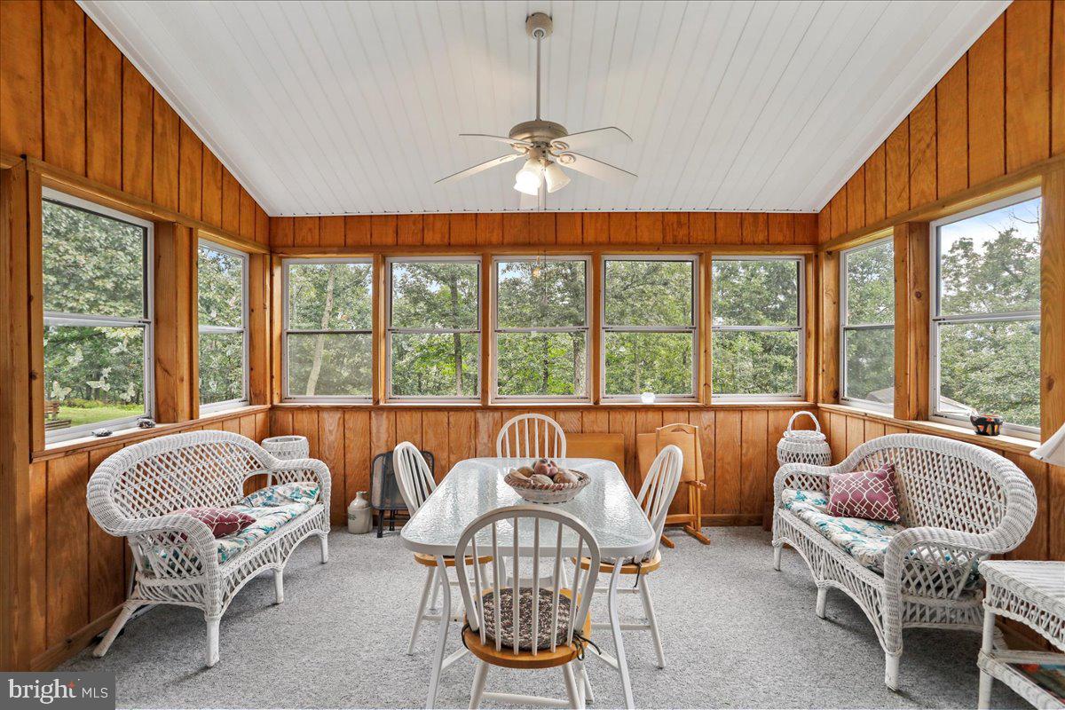 WINDOVER HILLS - Residential