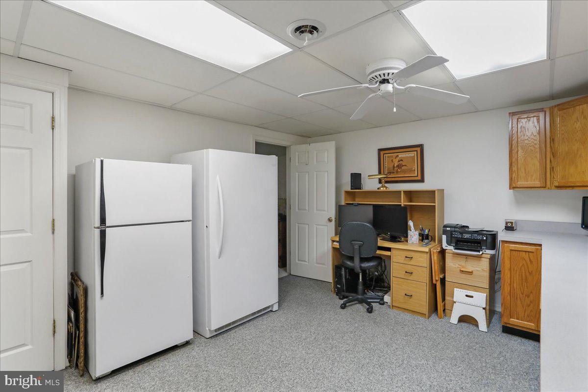 WINDOVER HILLS - Residential