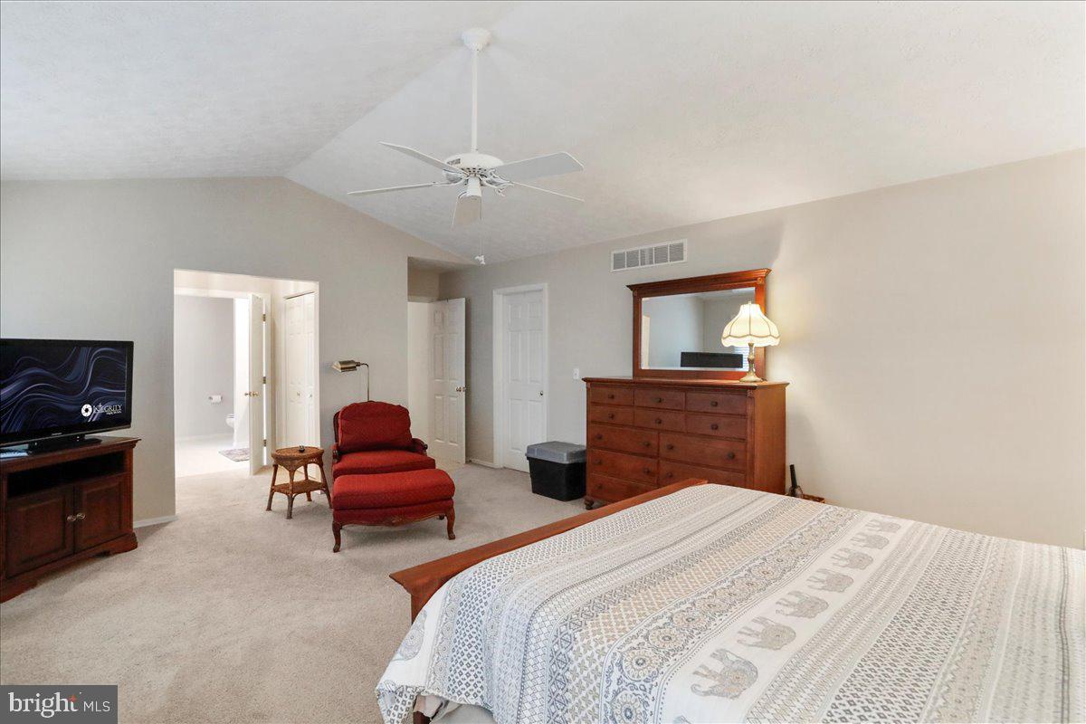 WINDOVER HILLS - Residential