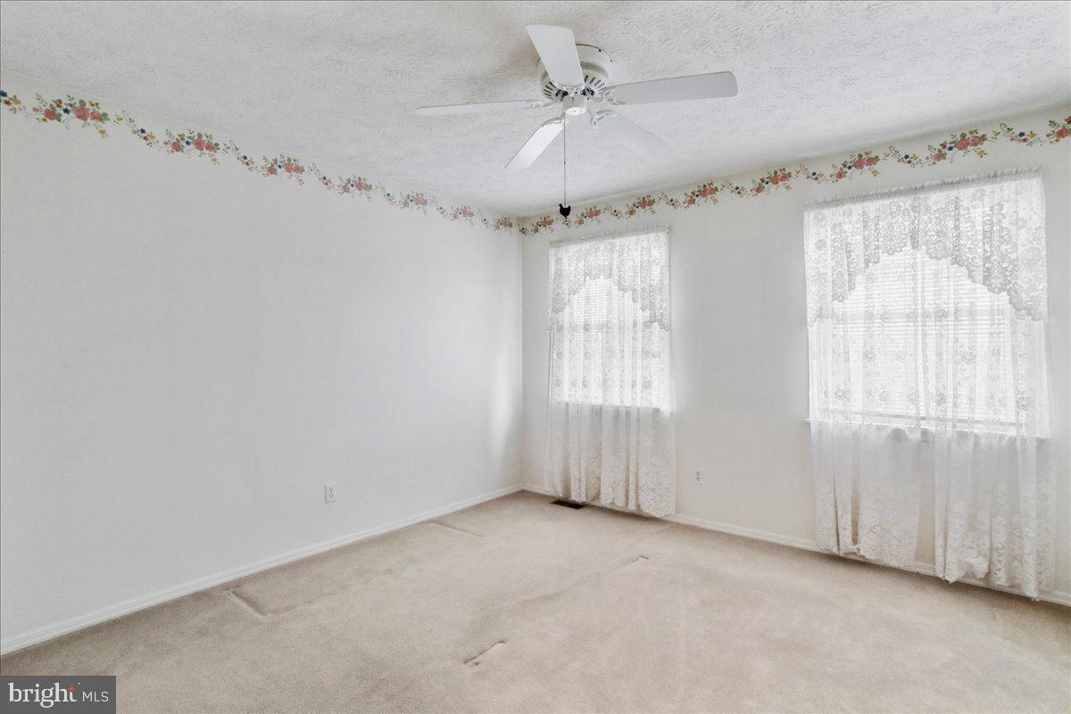 WINDOVER HILLS - Residential