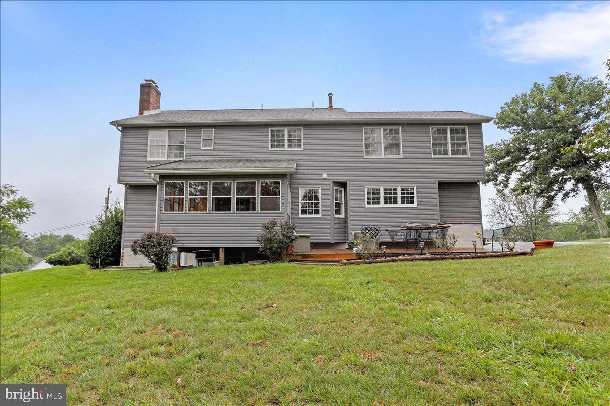 WINDOVER HILLS - Residential