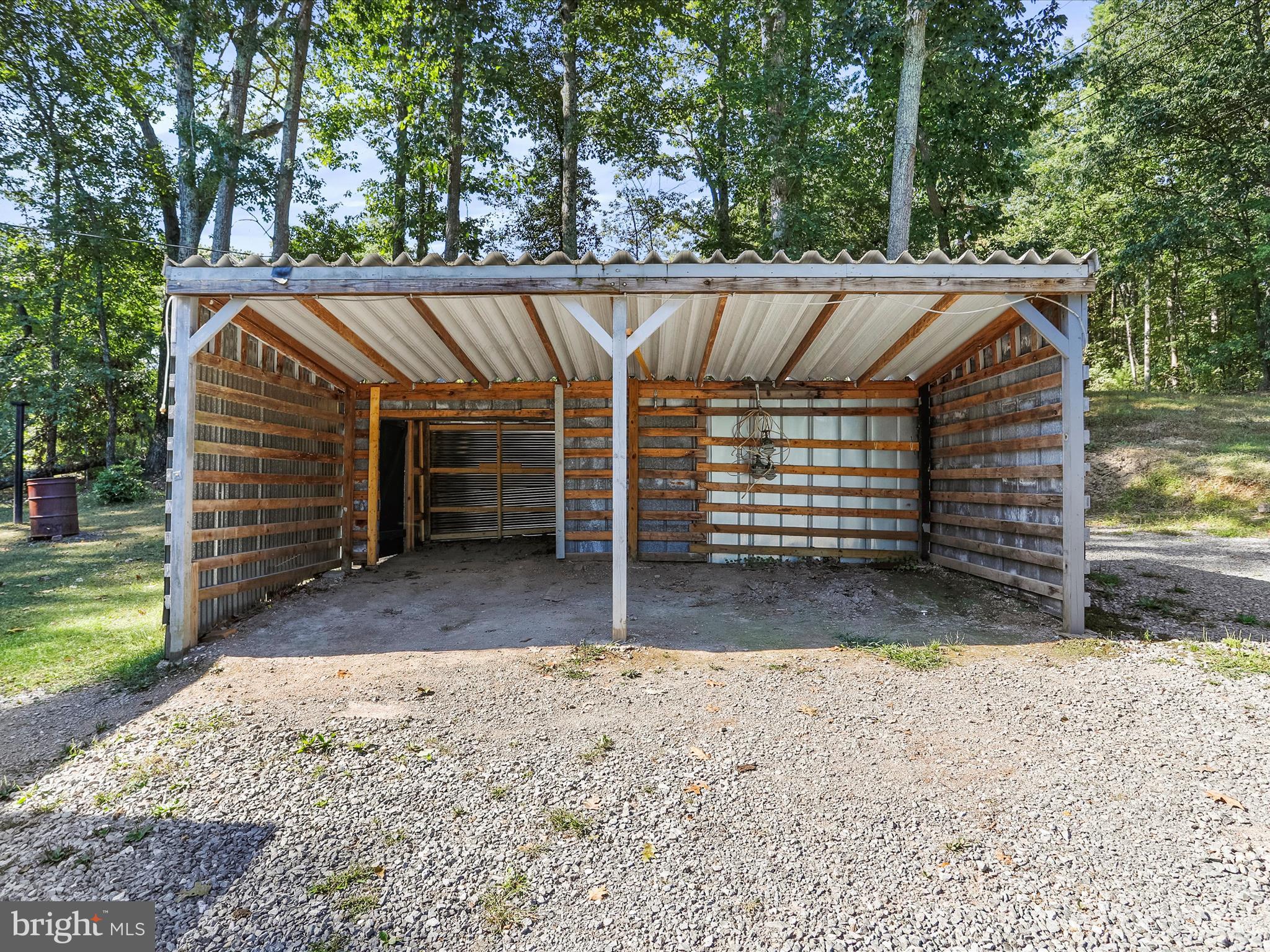 SLEEPY CREEK FARMS - Residential