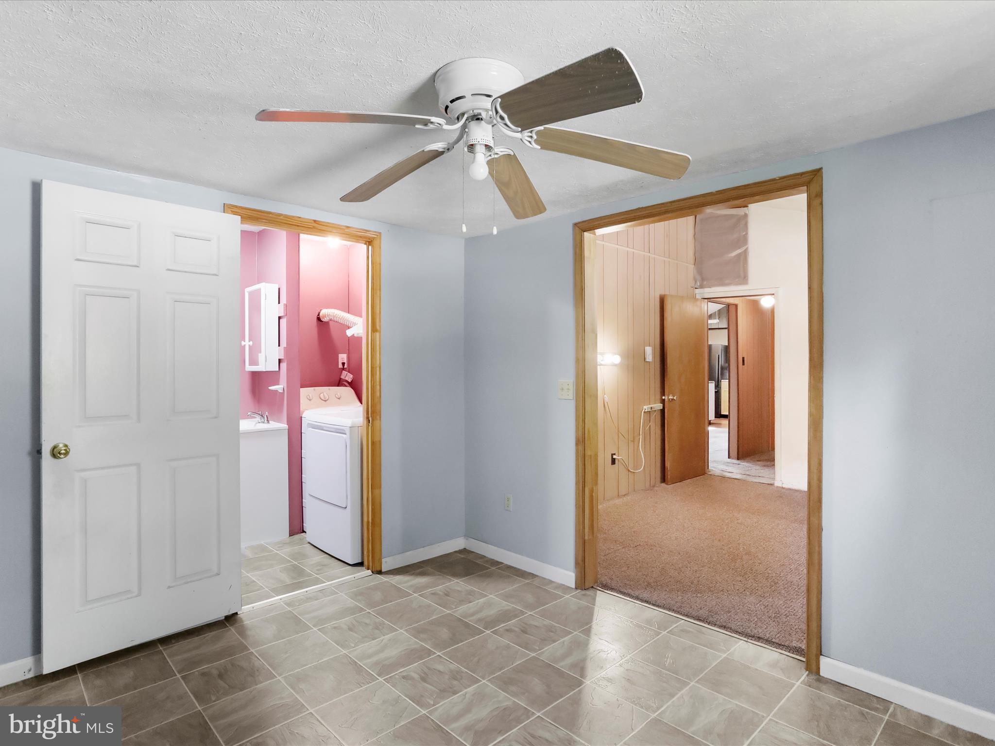 SLEEPY CREEK FARMS - Residential