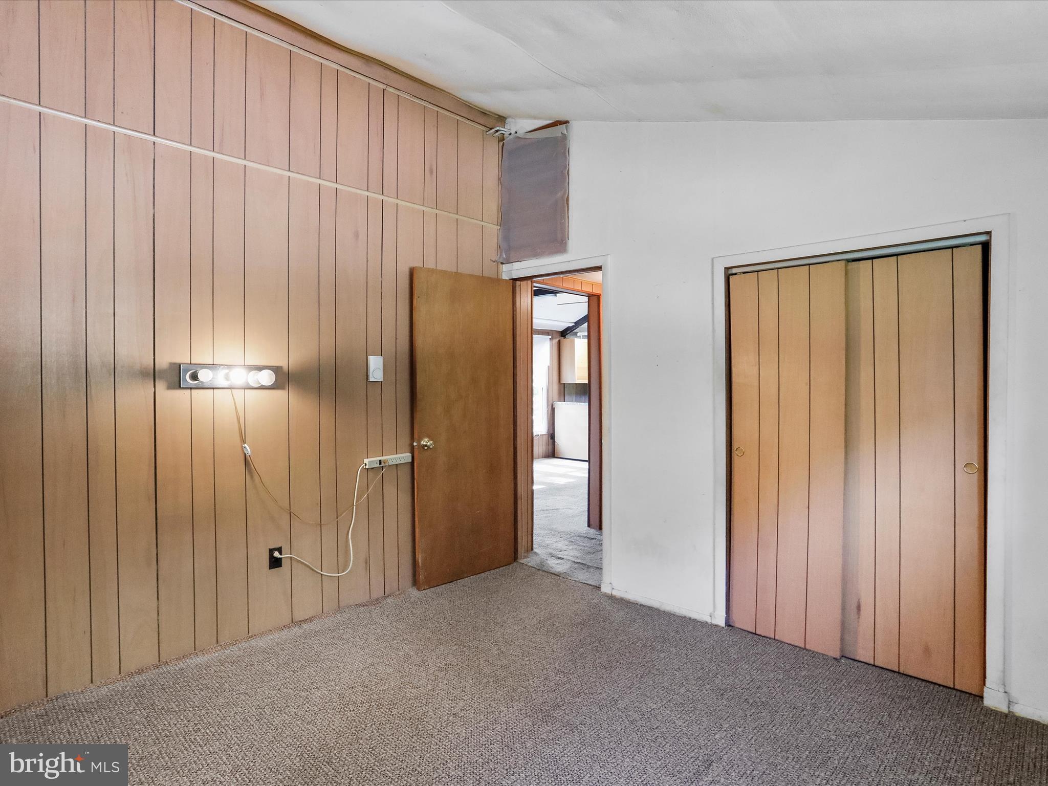 SLEEPY CREEK FARMS - Residential