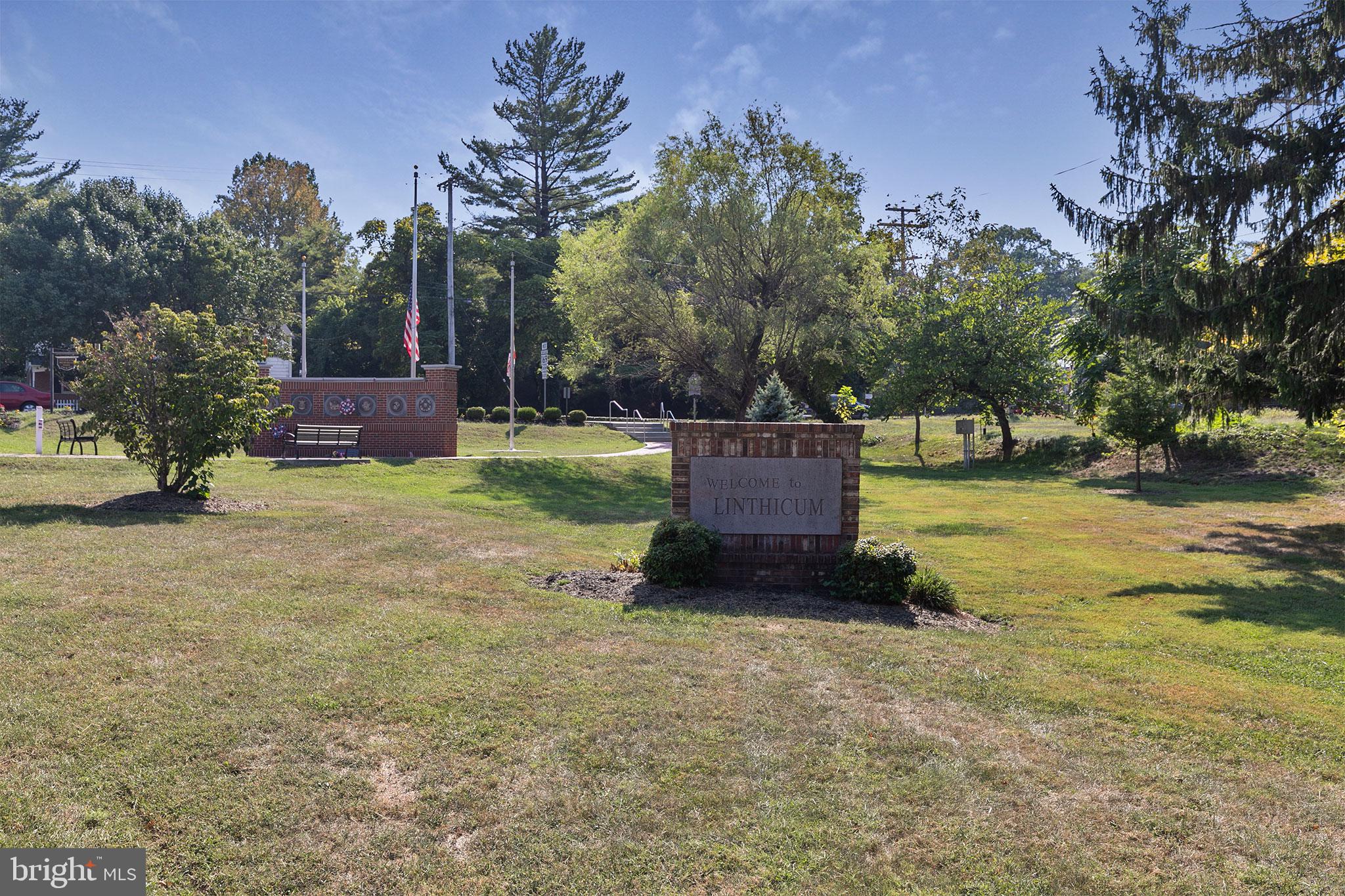 HILLSIDE ACRES - Residential