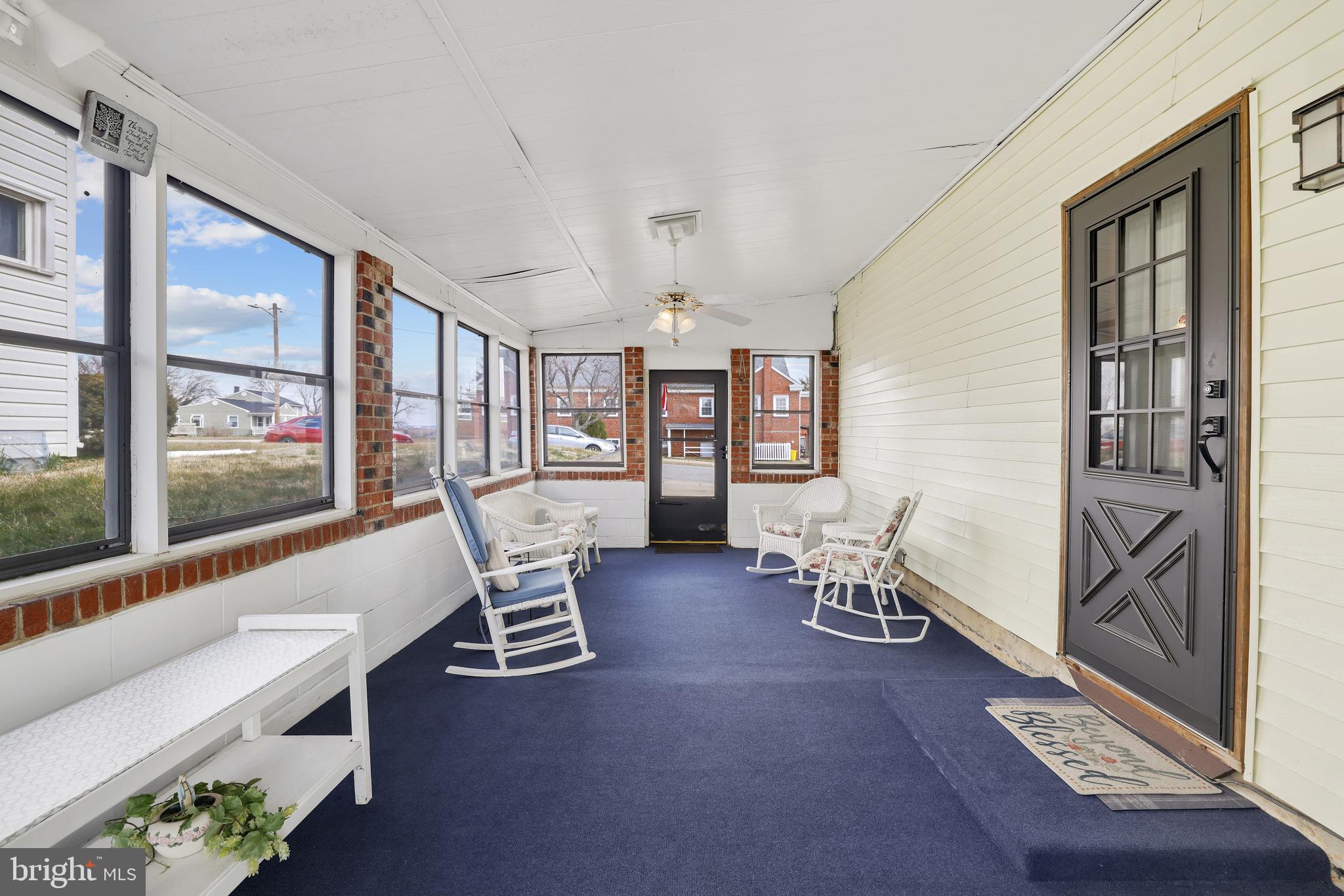 HILLSIDE ACRES - Residential