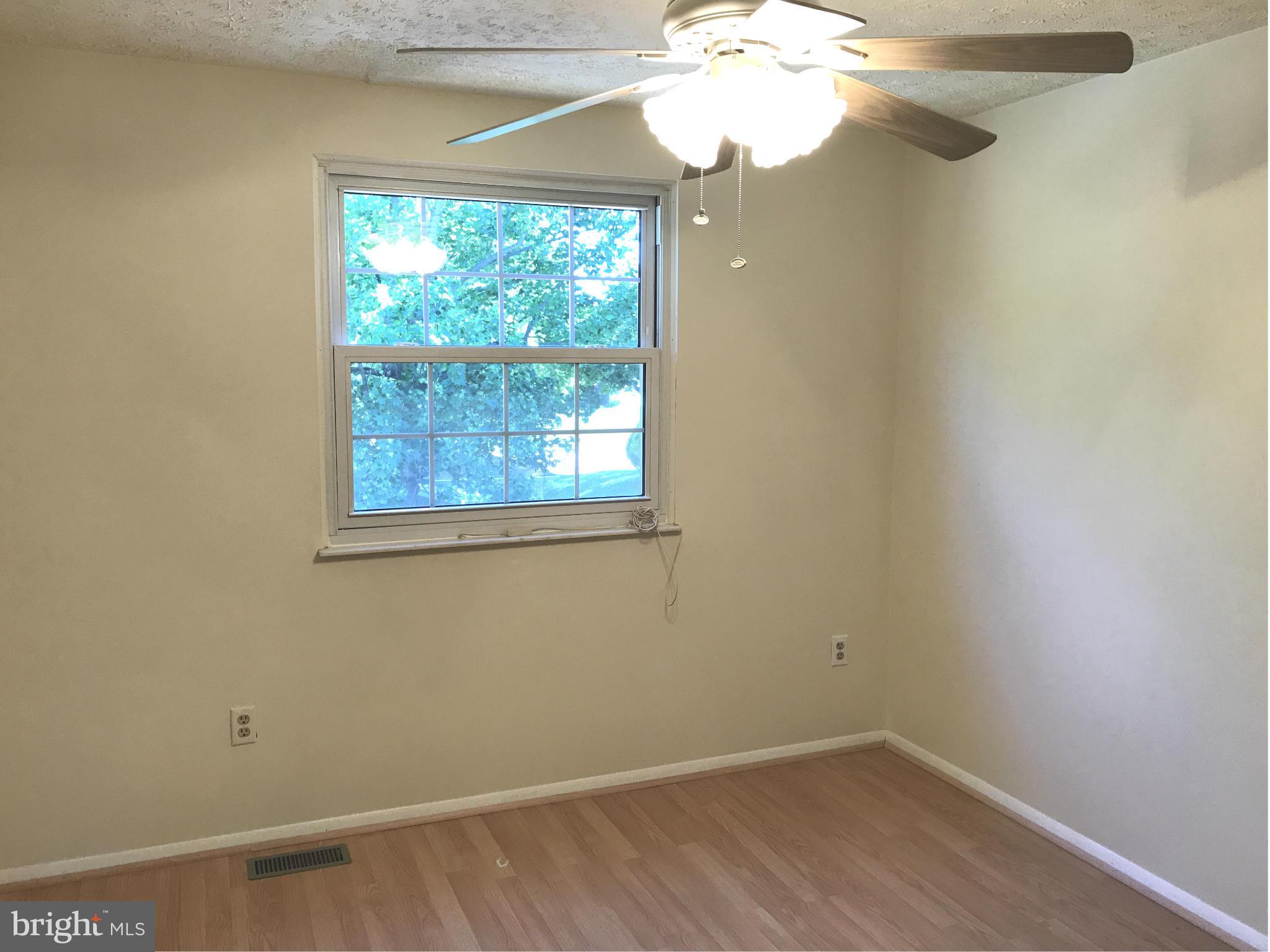 ROLLINGWOOD VILLAGE - Residential Lease