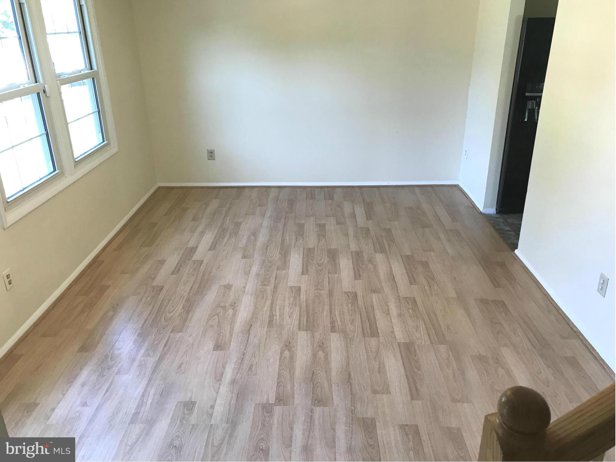 ROLLINGWOOD VILLAGE - Residential Lease