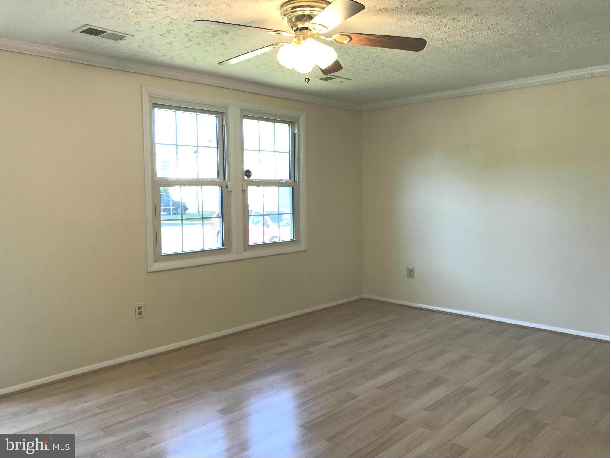 ROLLINGWOOD VILLAGE - Residential Lease