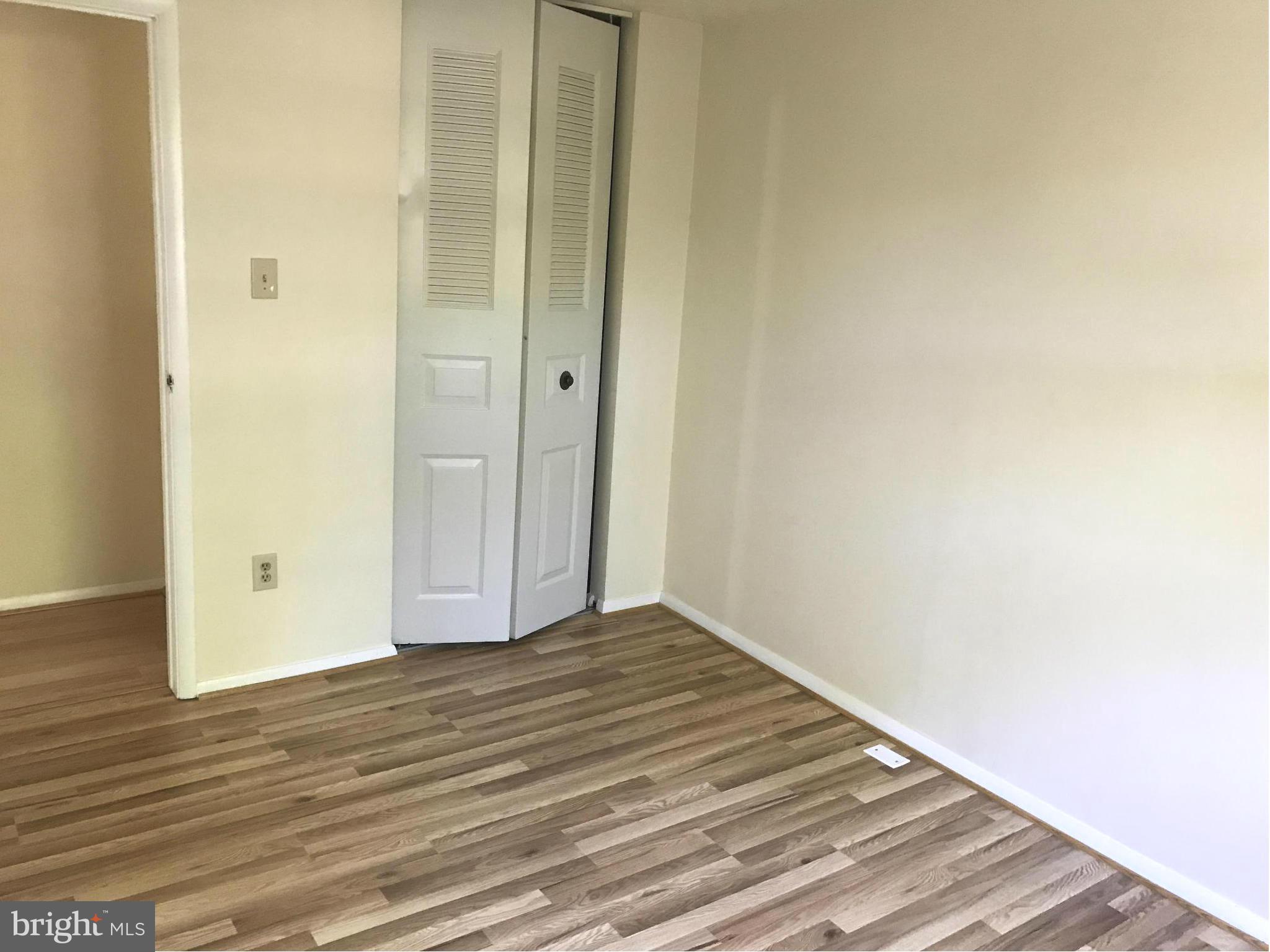 ROLLINGWOOD VILLAGE - Residential Lease