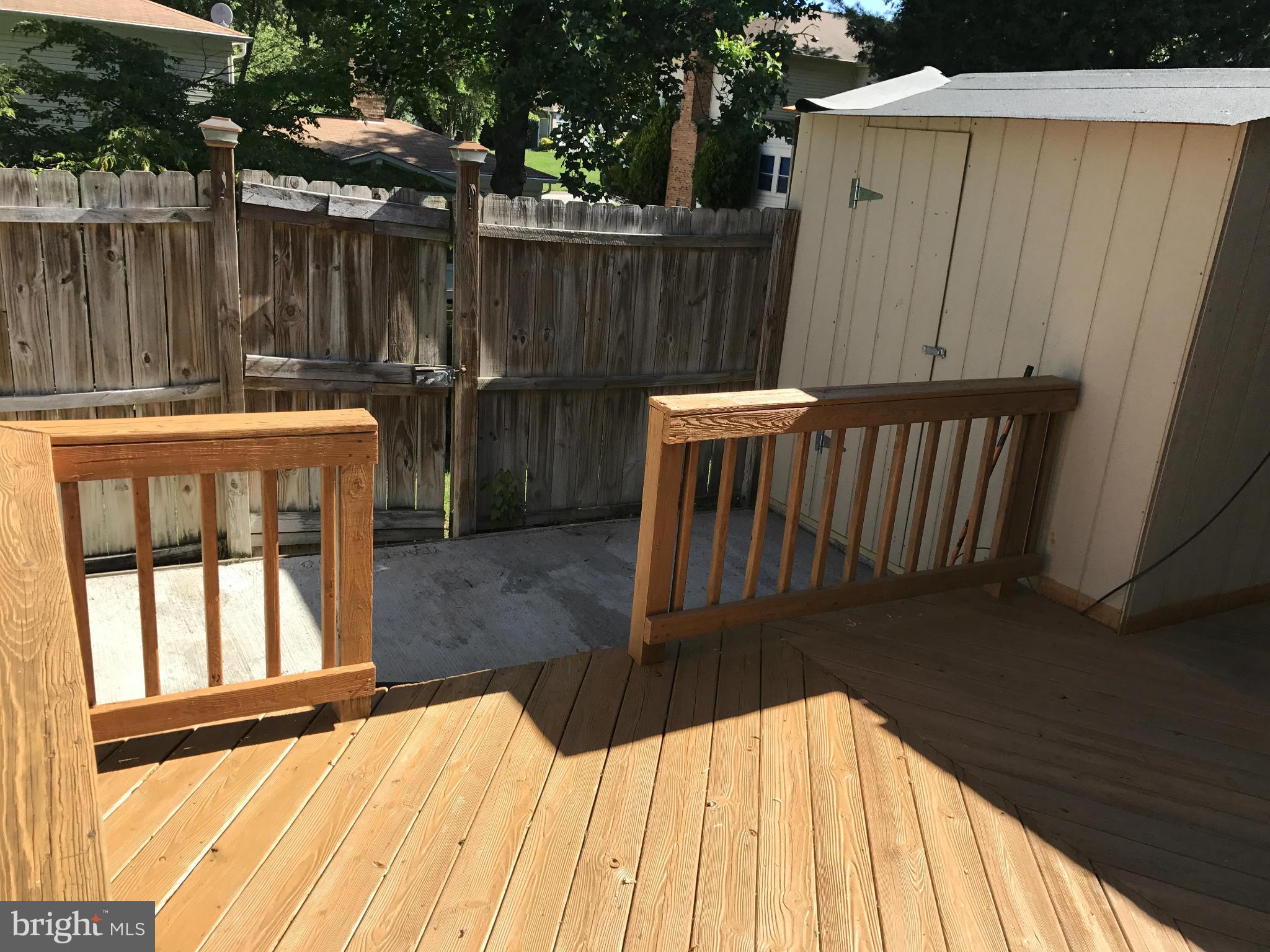 ROLLINGWOOD VILLAGE - Residential Lease