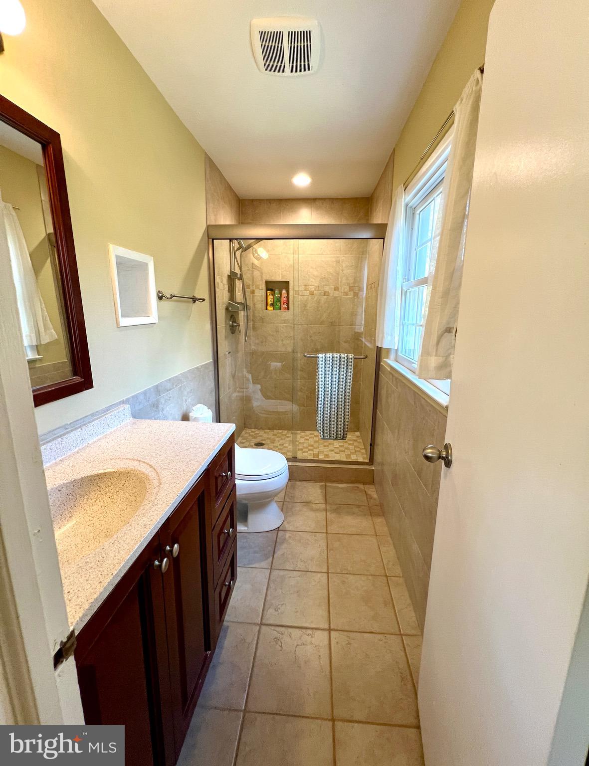 WESTBRIAR COUNTRY CLUB HILLS - Residential Lease